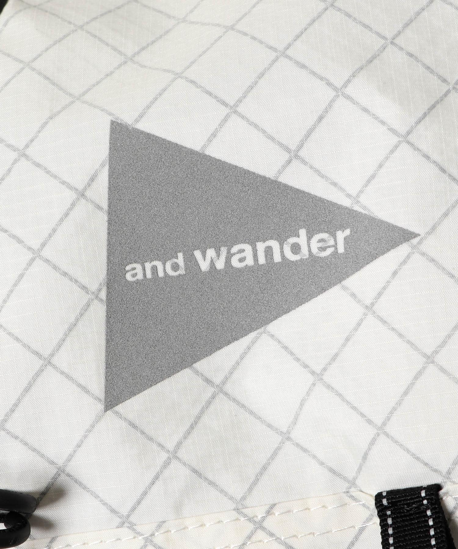 and wander　ECOPAK 18L backpack Off White one