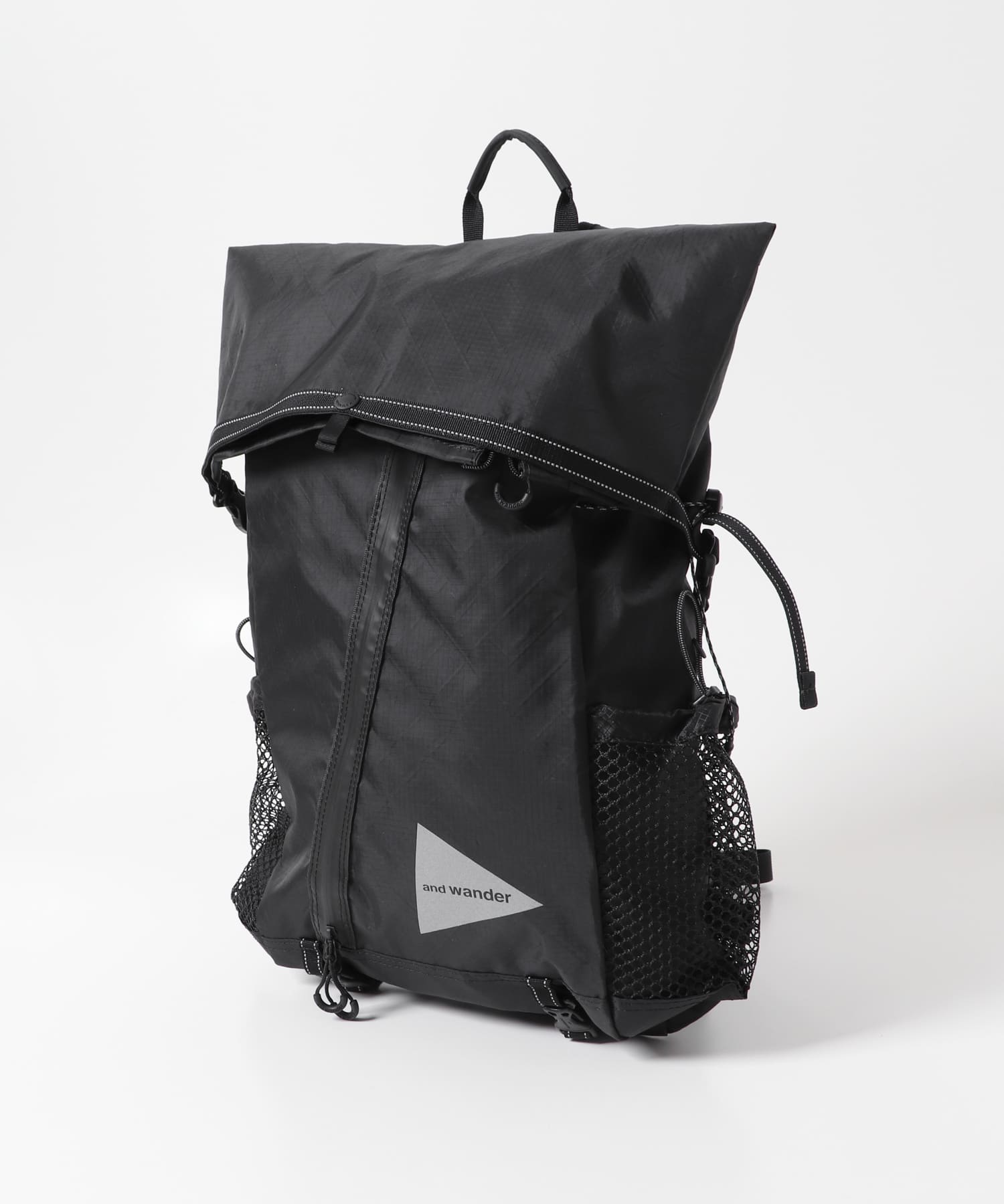 and wander　ECOPAK 18L backpack