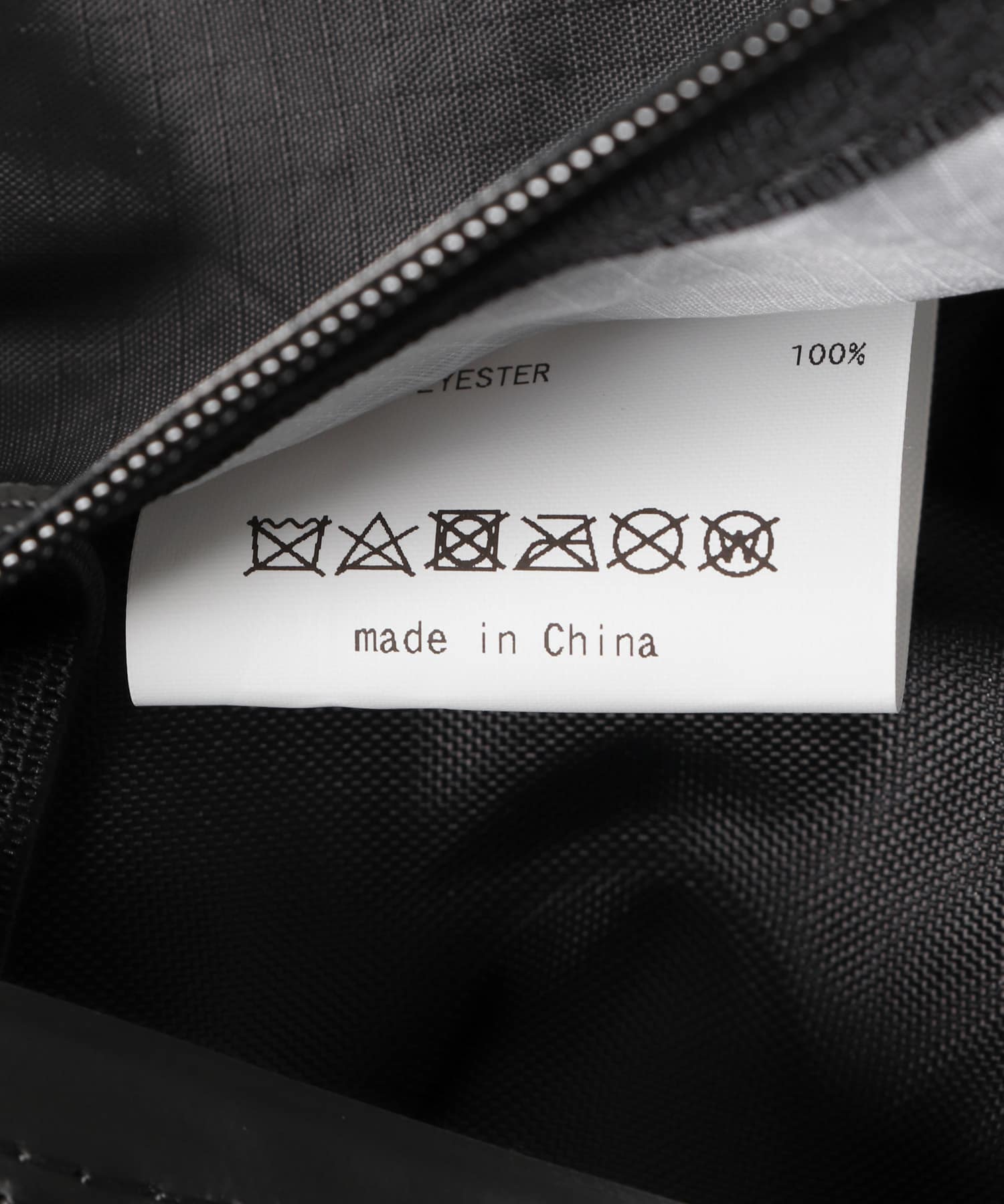and wander　ECOPAK 18L backpack Black one