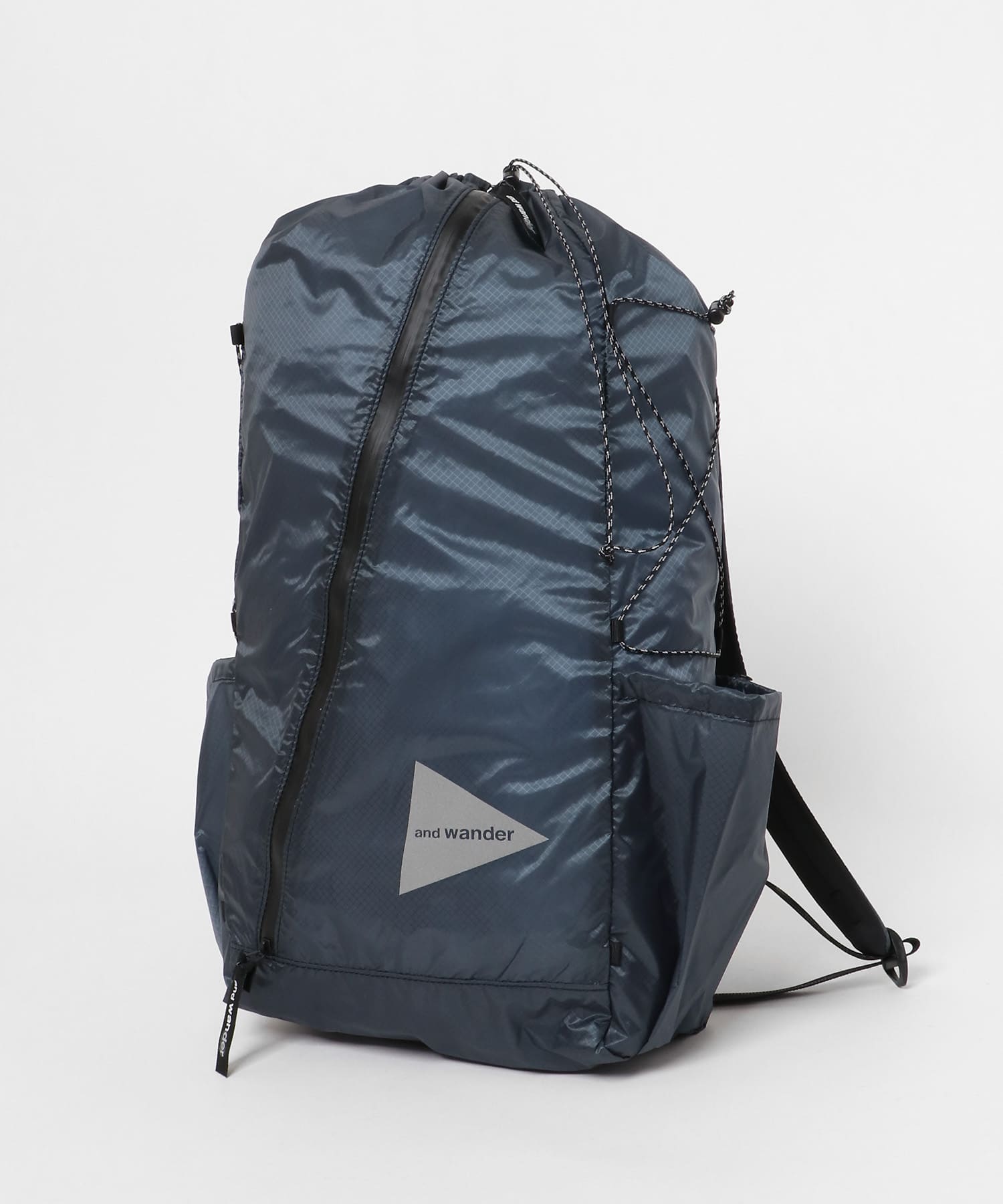 and wander　sil daypack
