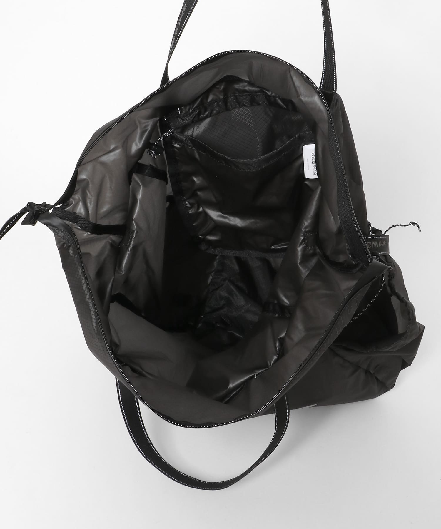 and wander　sil tote bag Charcoal one