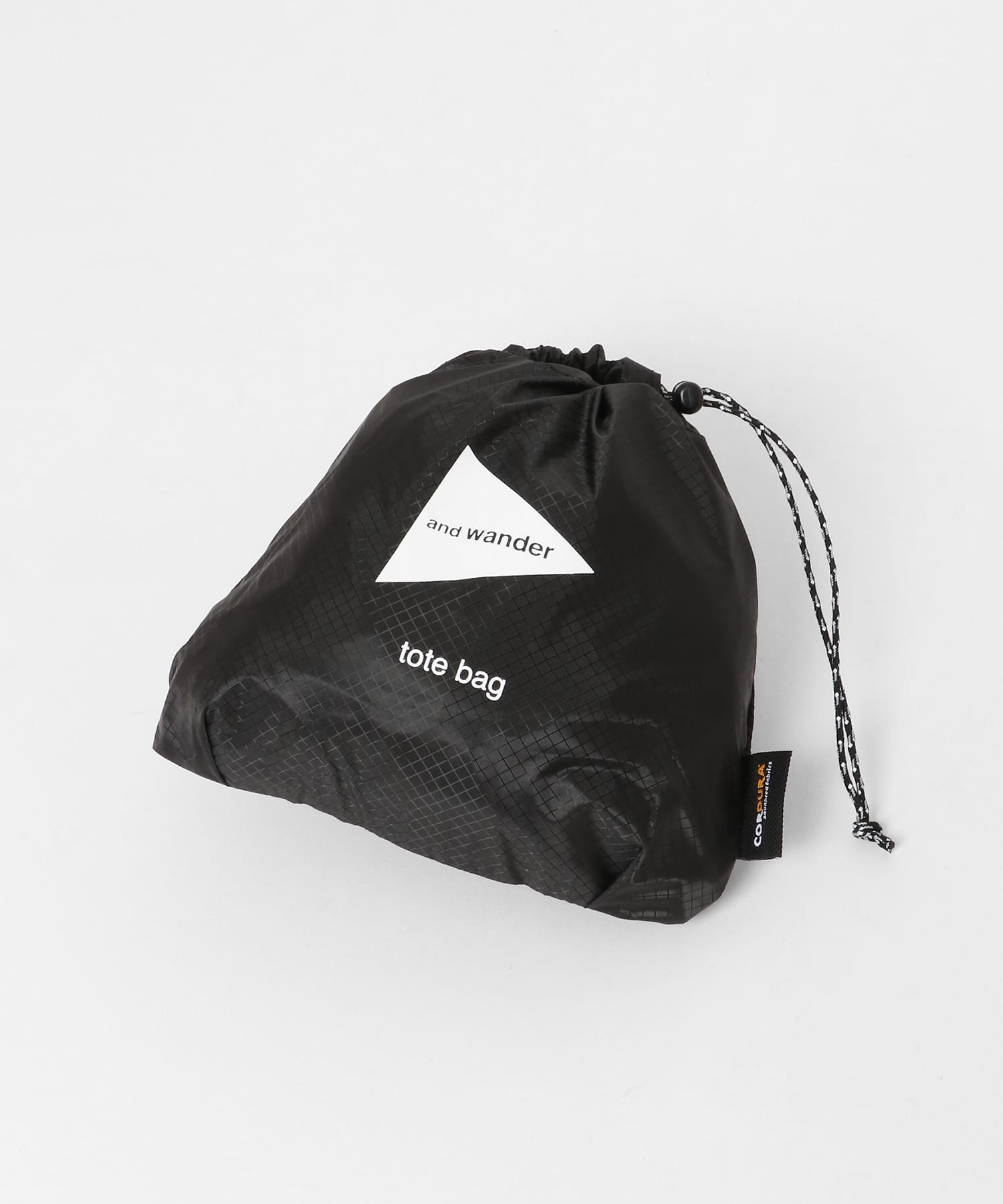 and wander　sil tote bag Charcoal one