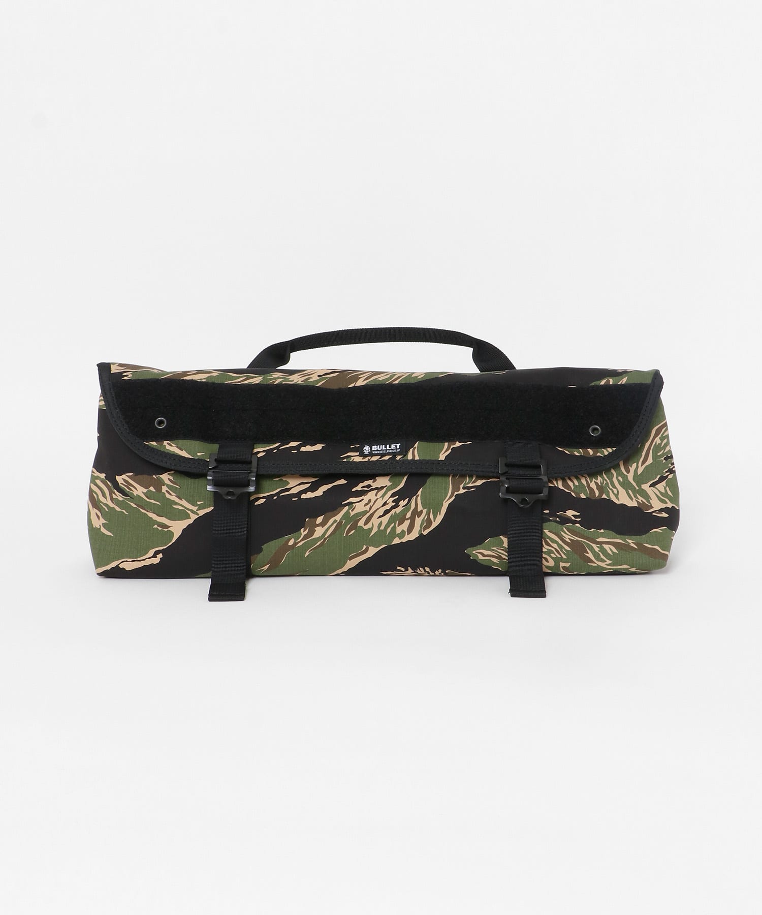 T CAMO