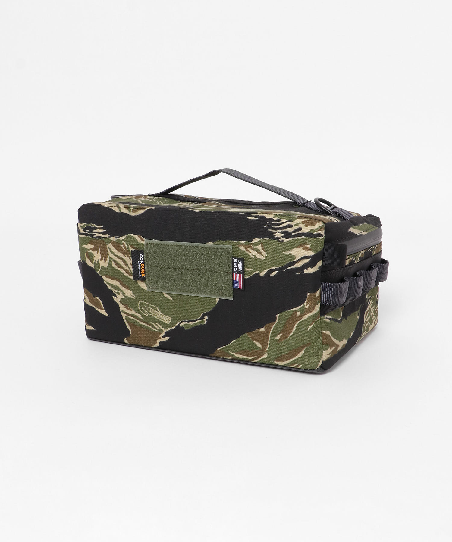 T CAMO CD