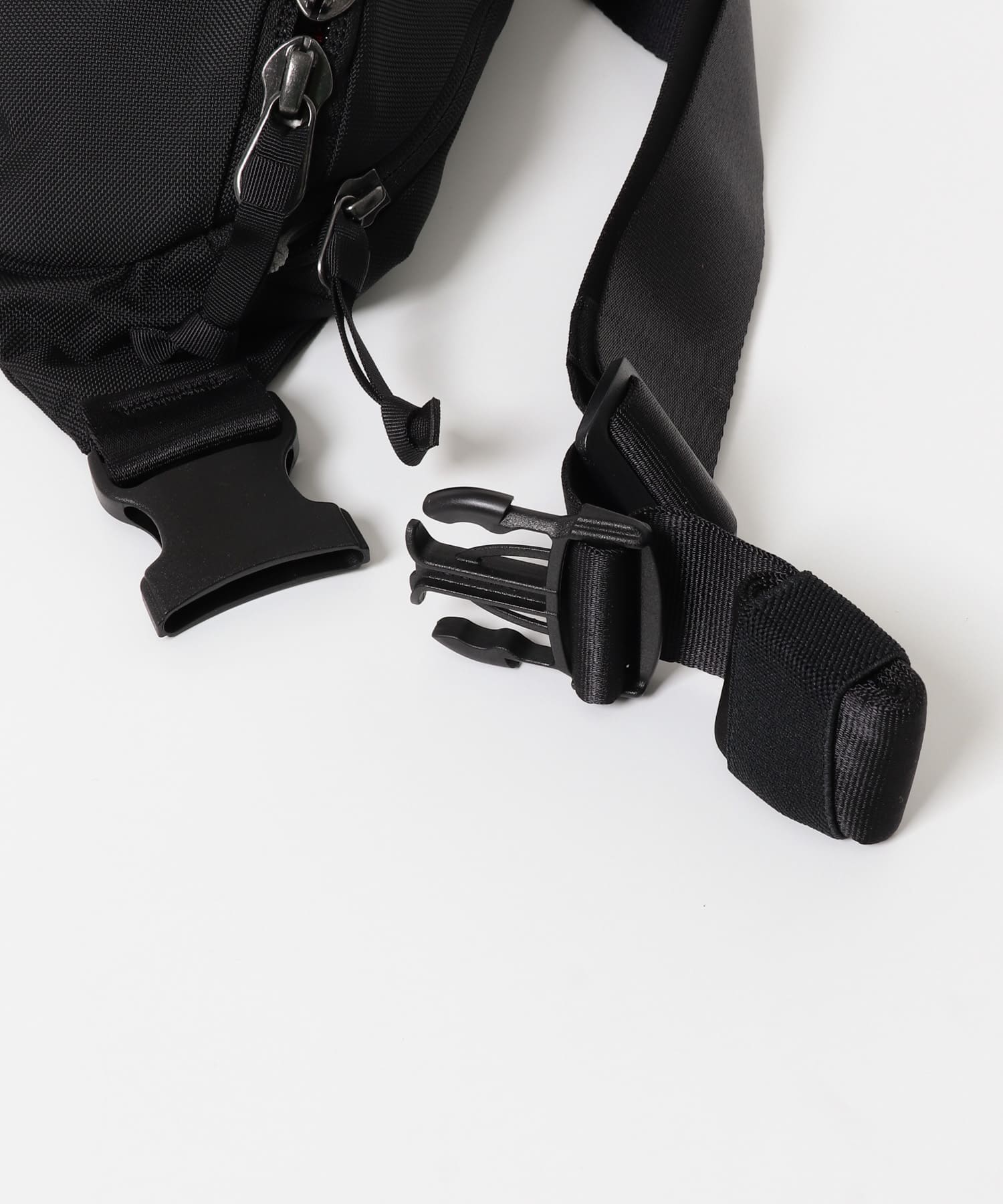 EVERGOODS　CIVIC ACCESS SLING 2L Black one
