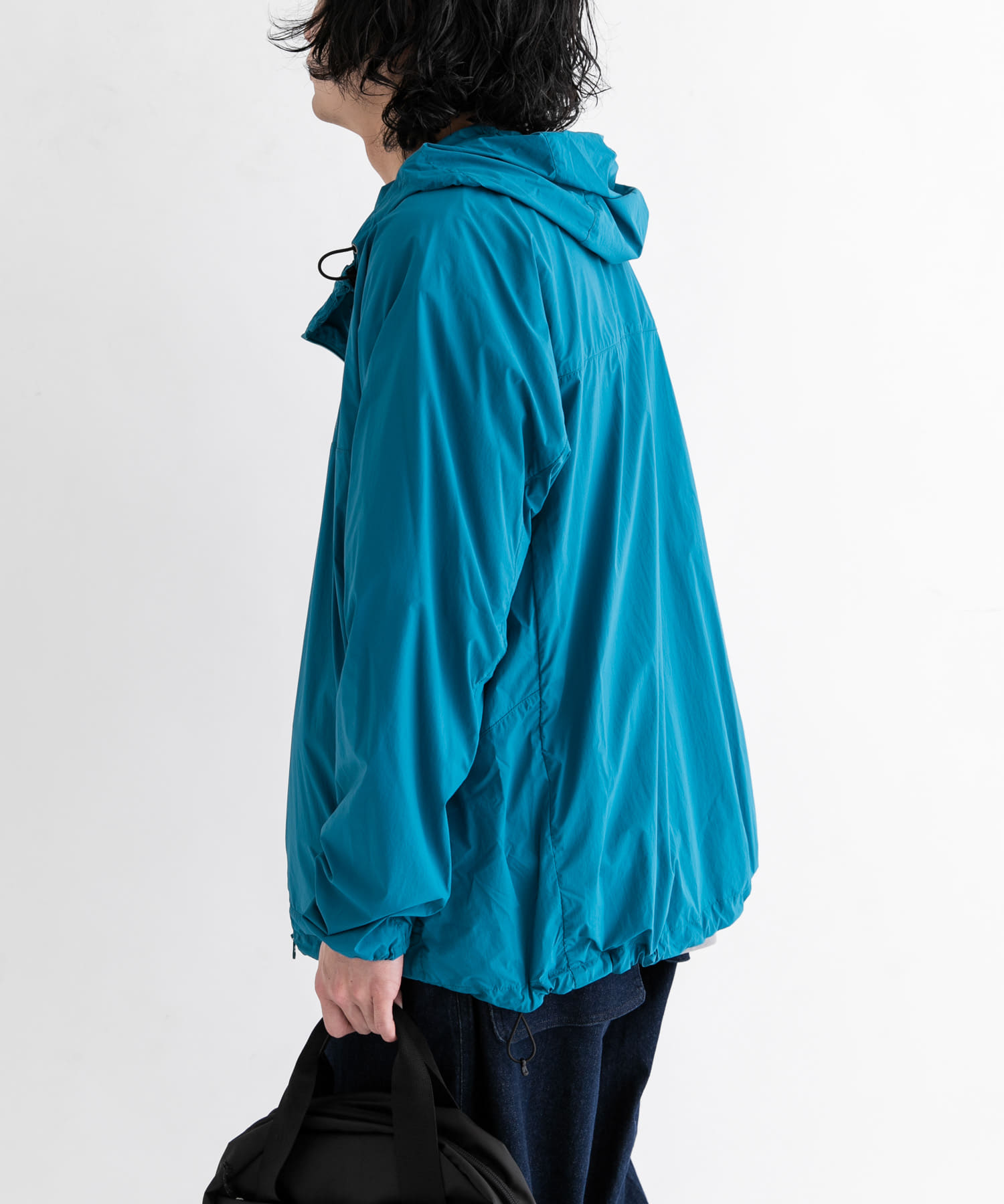 TURQUOISE