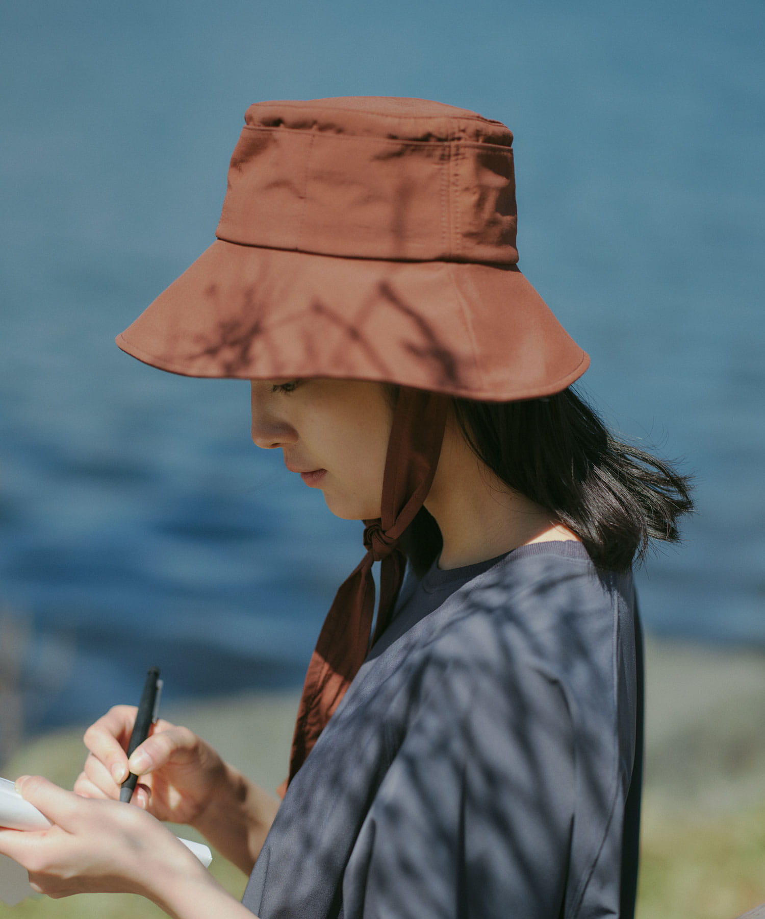 『UVカット』『撥水』『別注』WILDTHINGS×EKAL　ウィンディーハット BROWN one