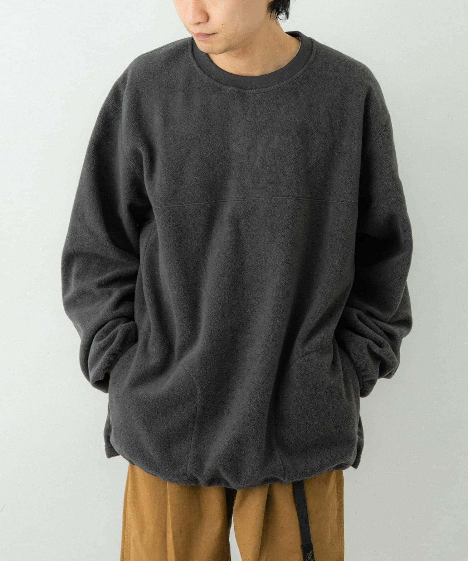 バルーンフィットフリースプルオーバー