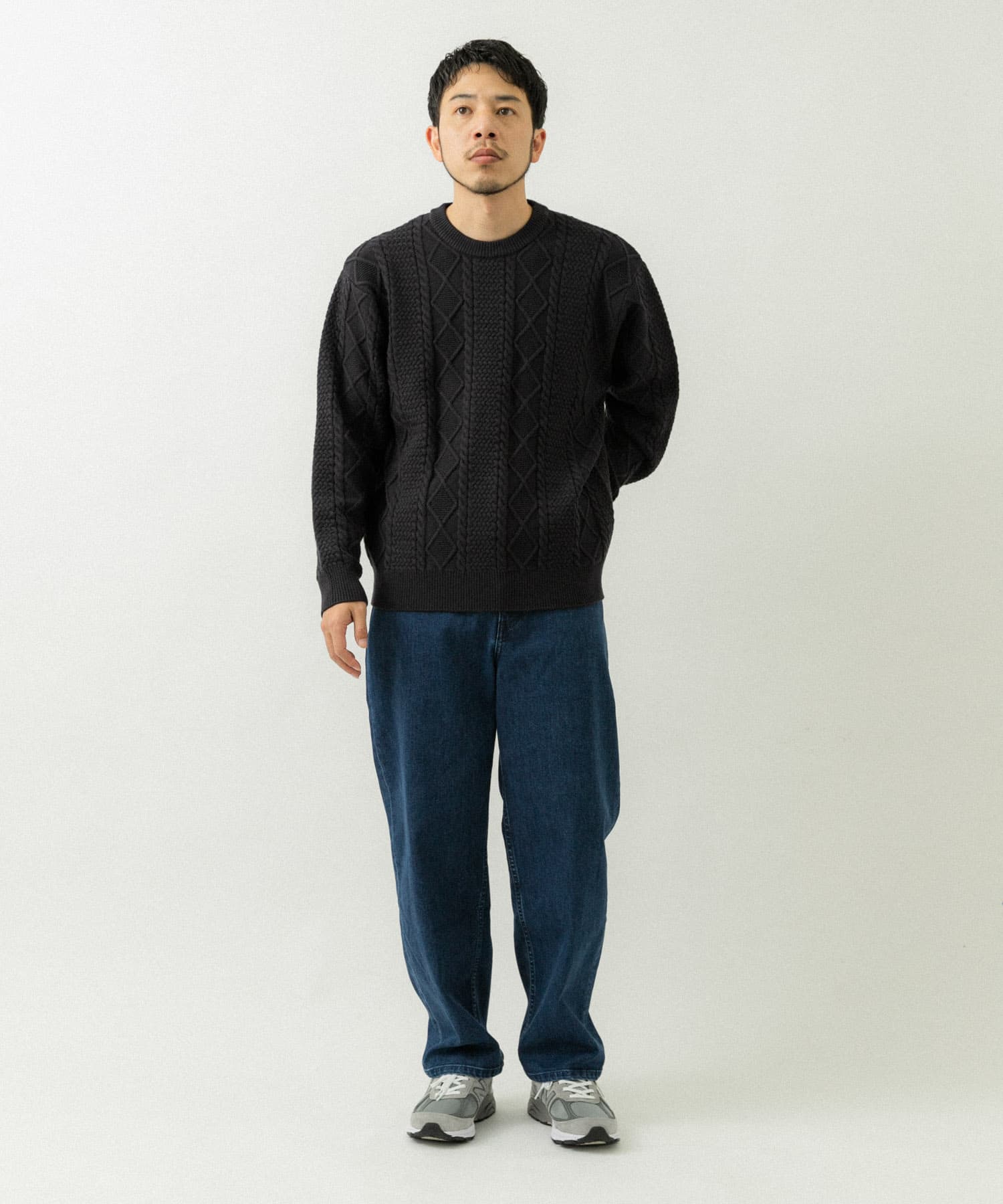 ネイビー