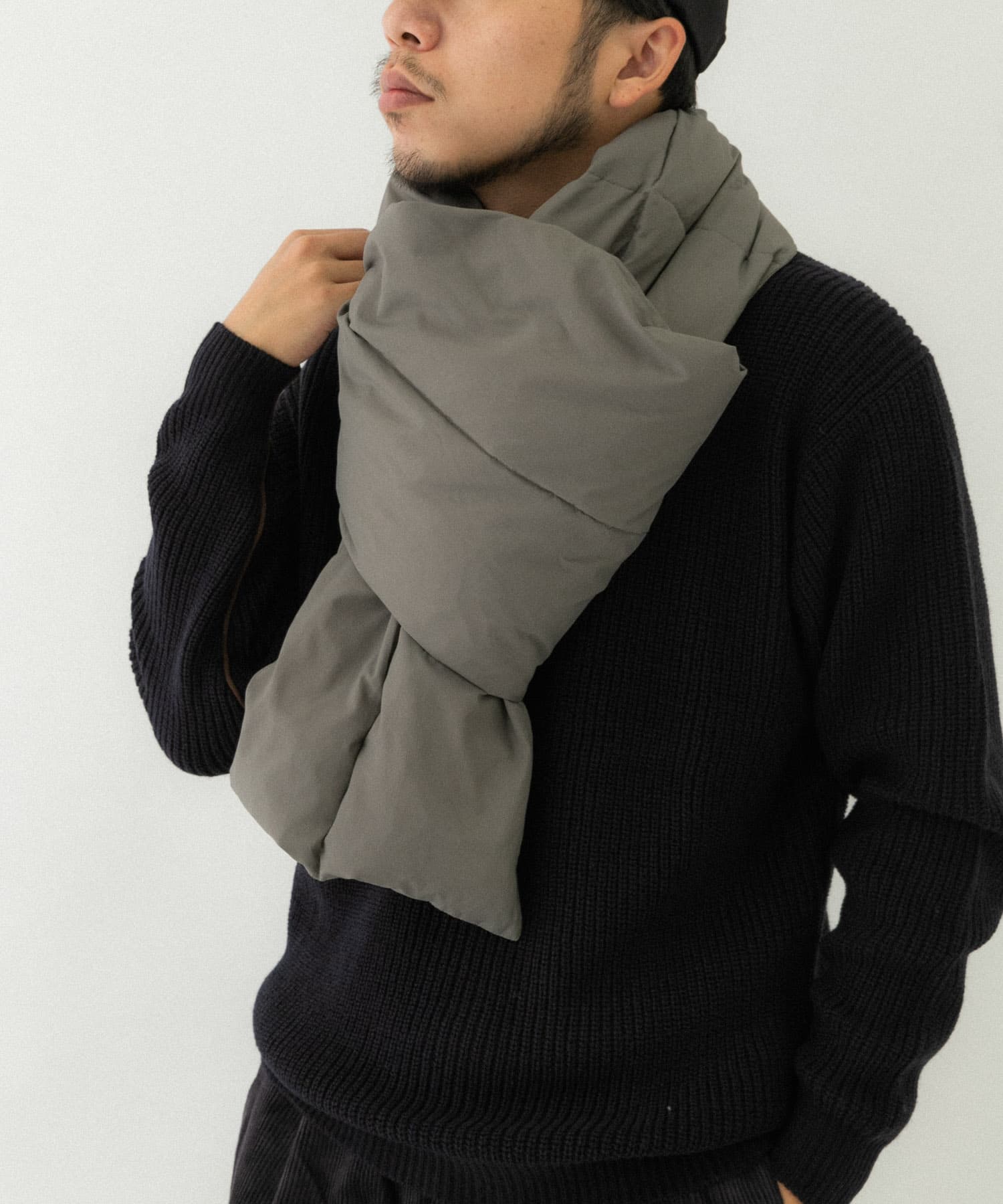 インサレーションマフラー D.GRY one