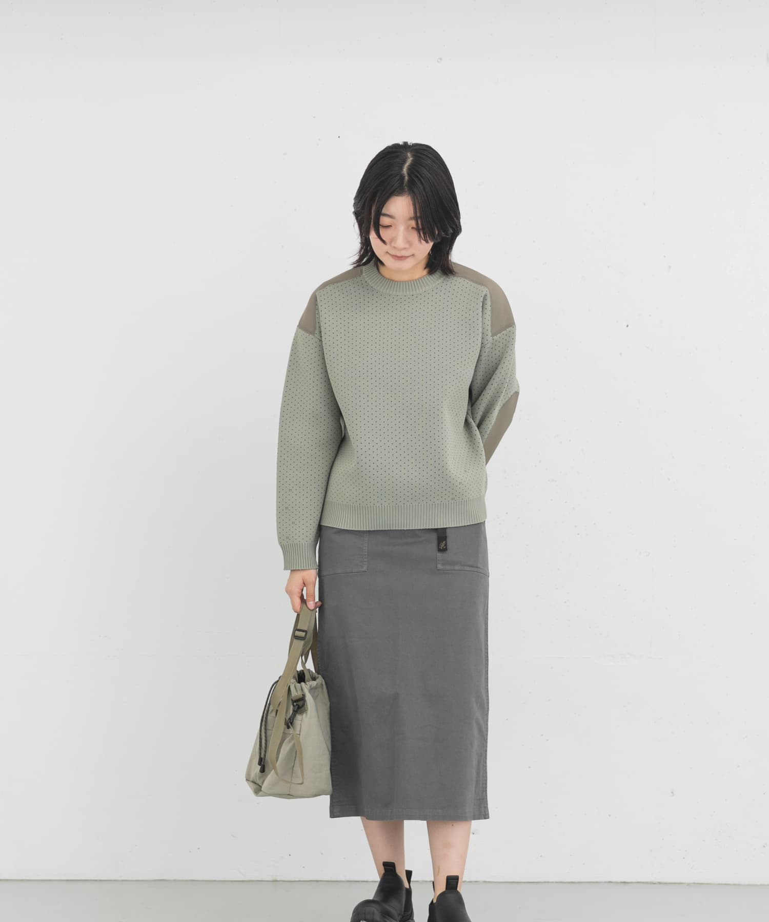 身長：169cm サイズ：one