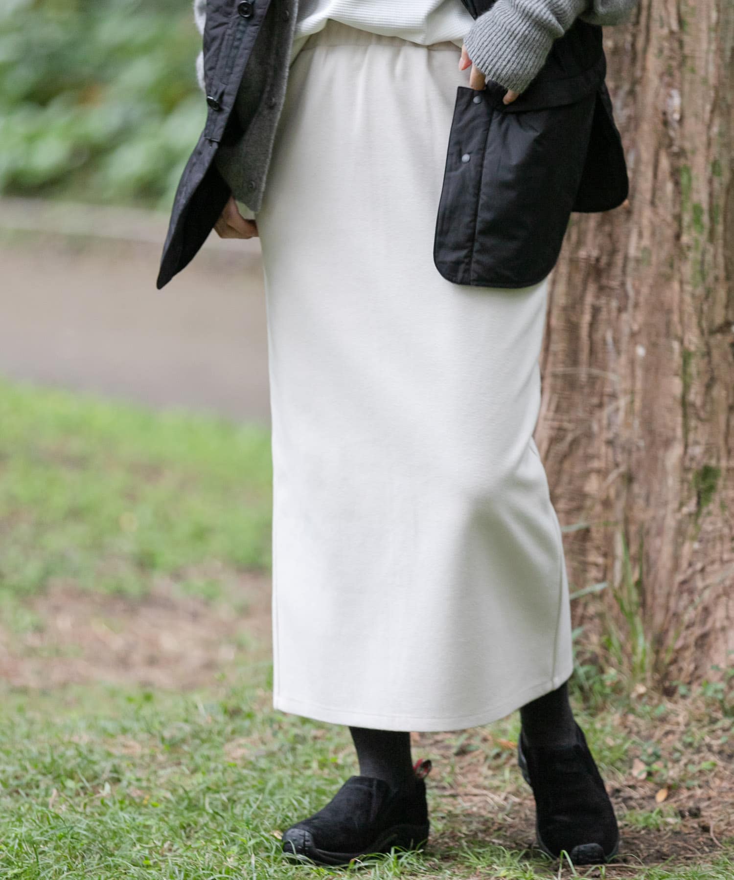 ウォームドジャージーストレートスカート