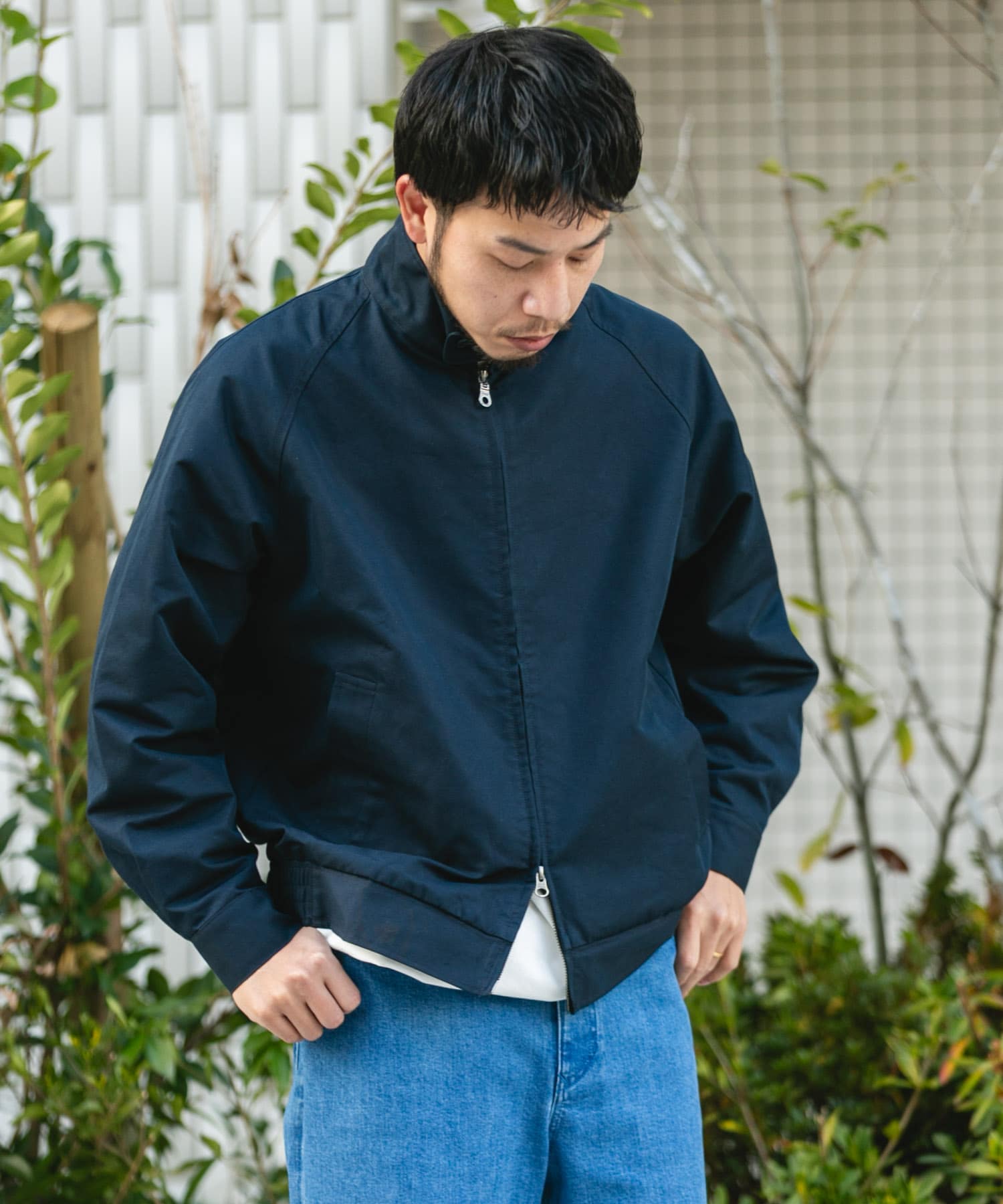 ネイビー