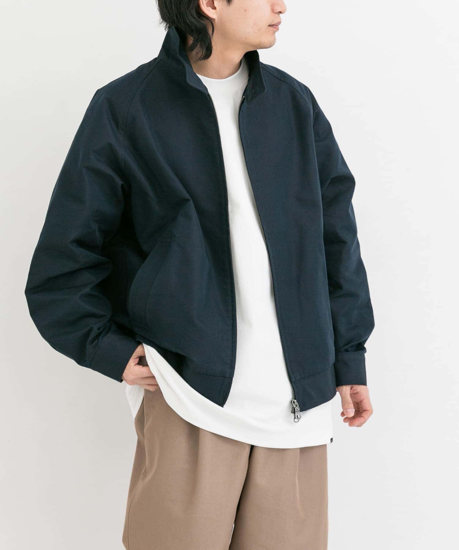 ネイビー