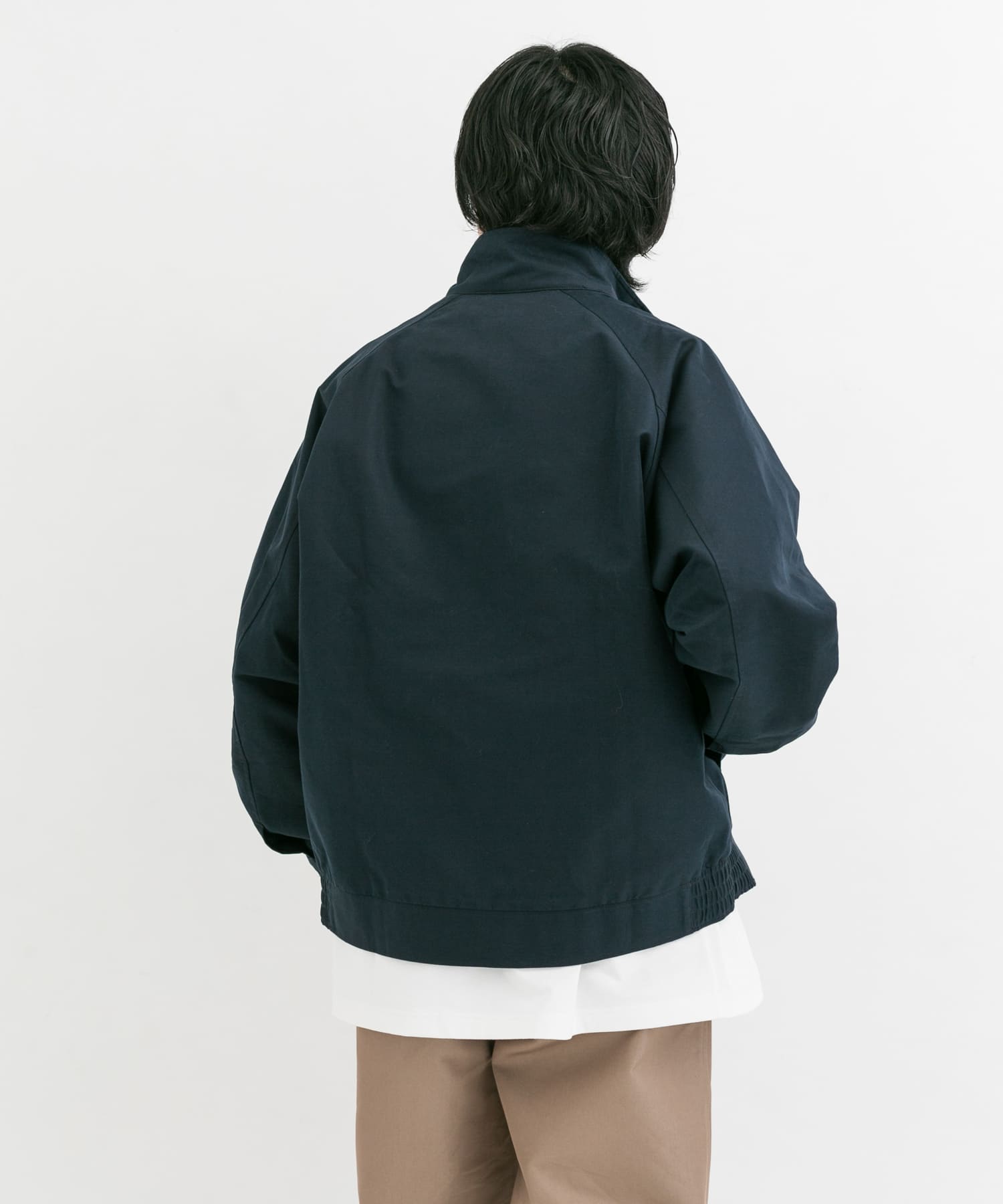 ネイビー