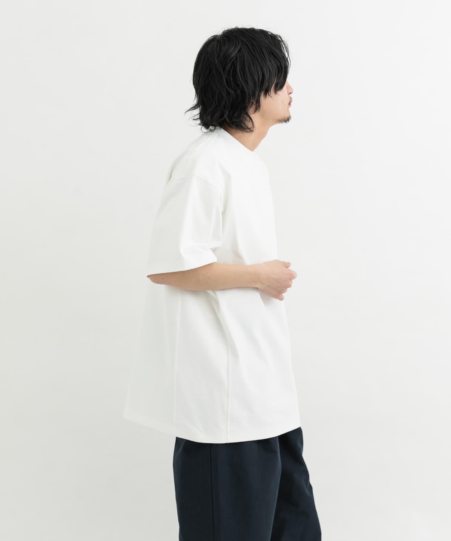 ホワイト