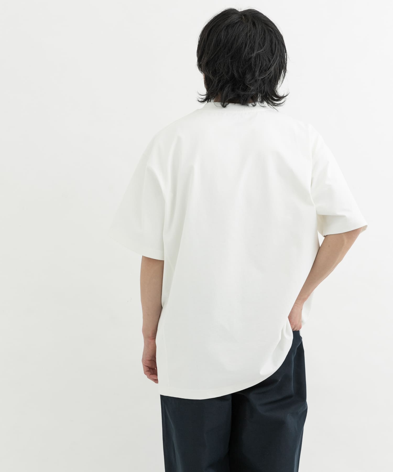 ホワイト