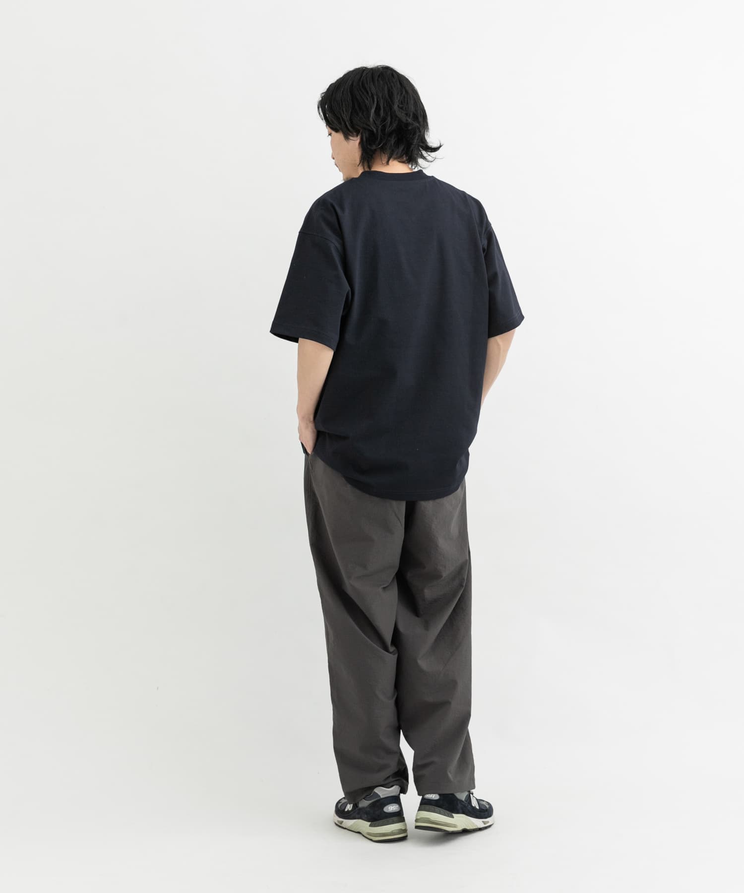 ネイビー