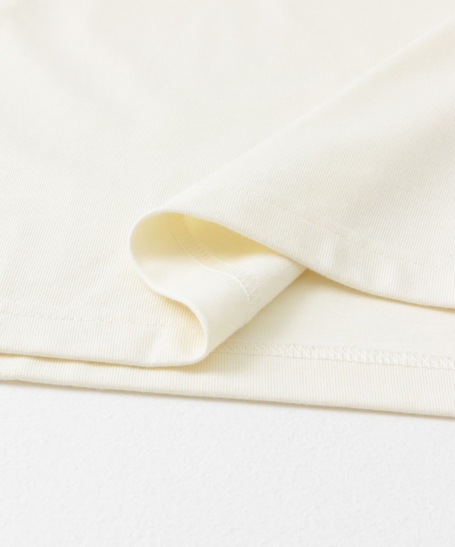 『UR TECH ひやサラクール』 GAWPING T-SHIRTS オフホワイト M