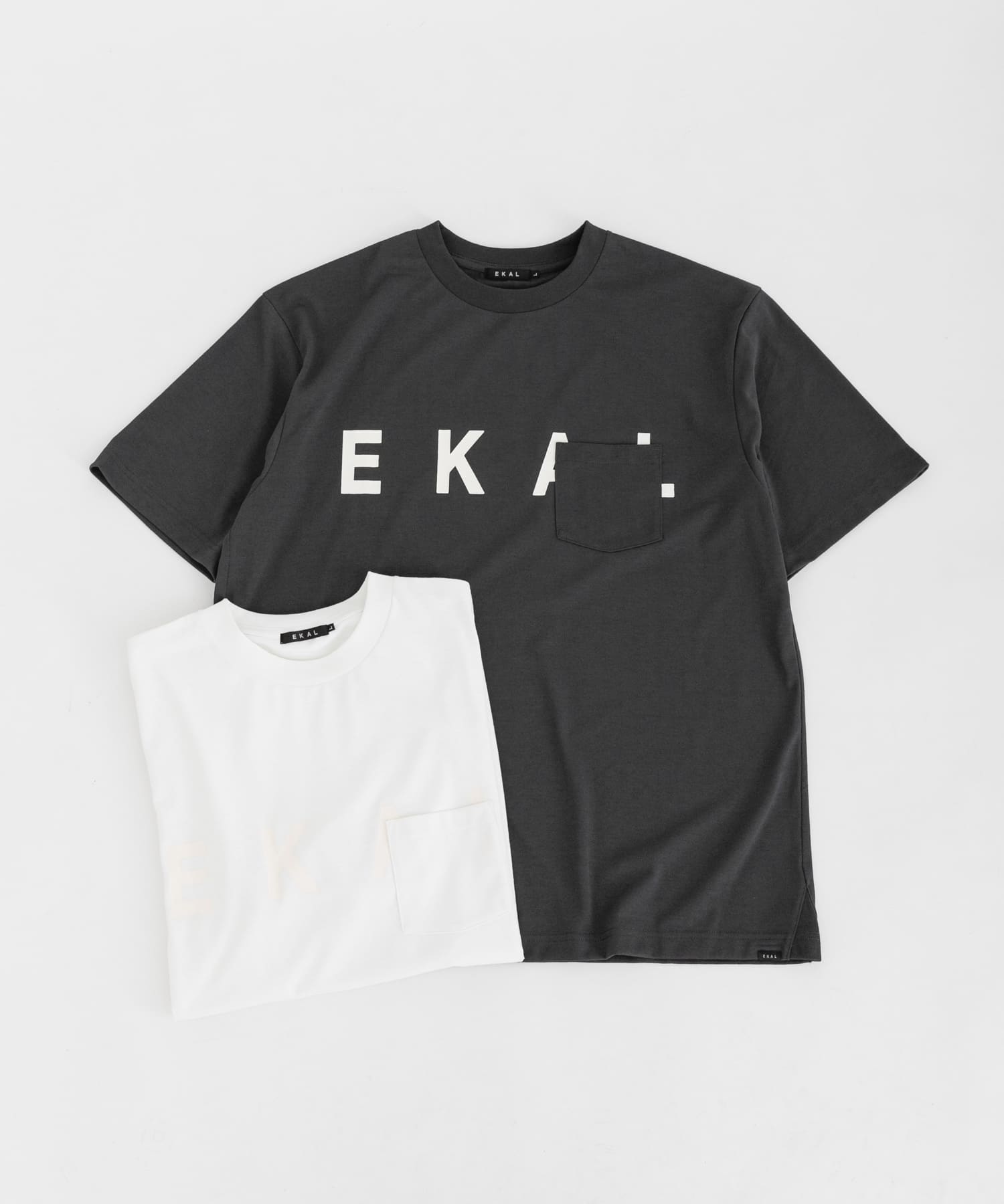 『UR TECH ひやサラクール』 ロゴプリントポケットTシャツ ホワイト L