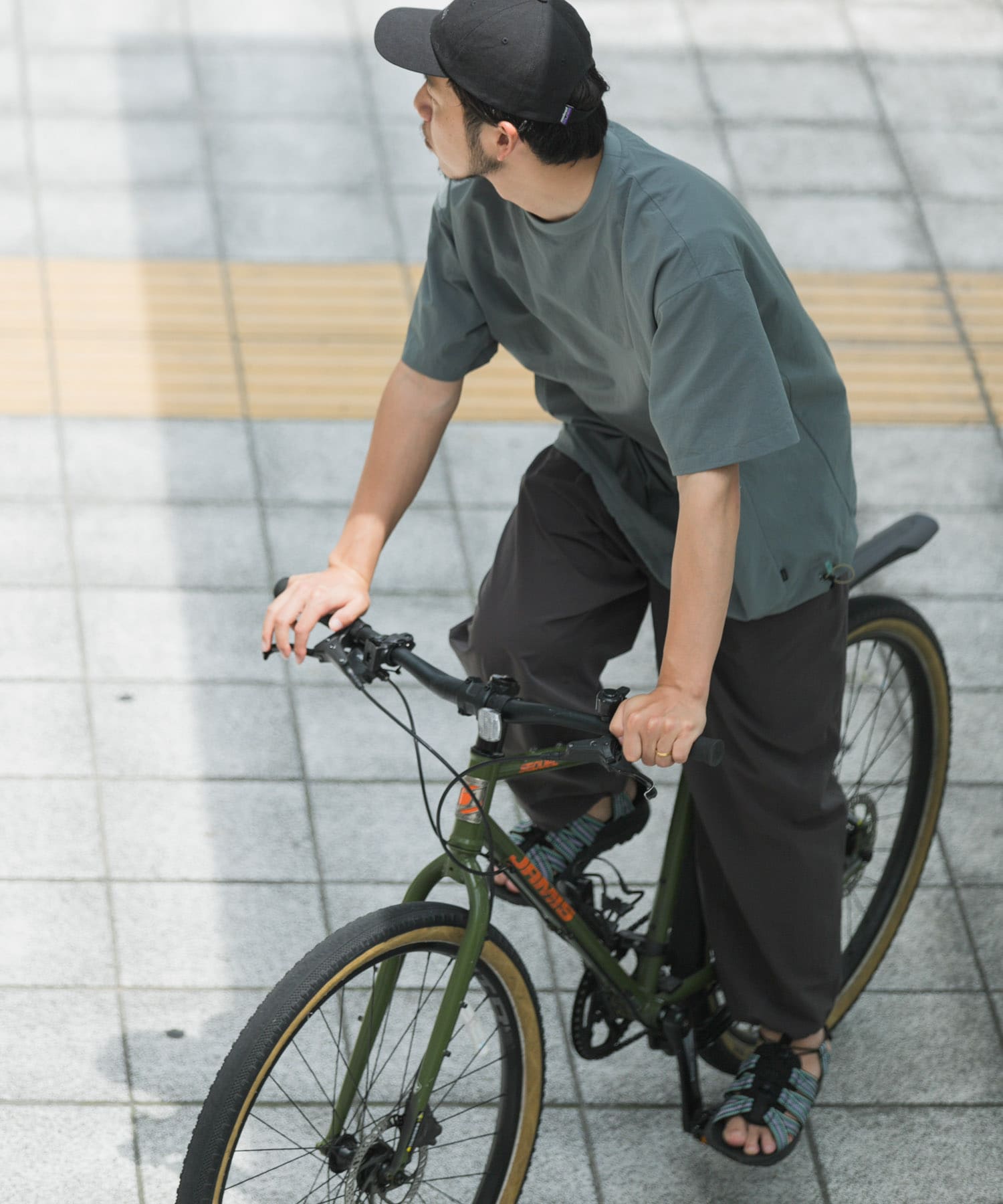 身長：179cm サイズ：L