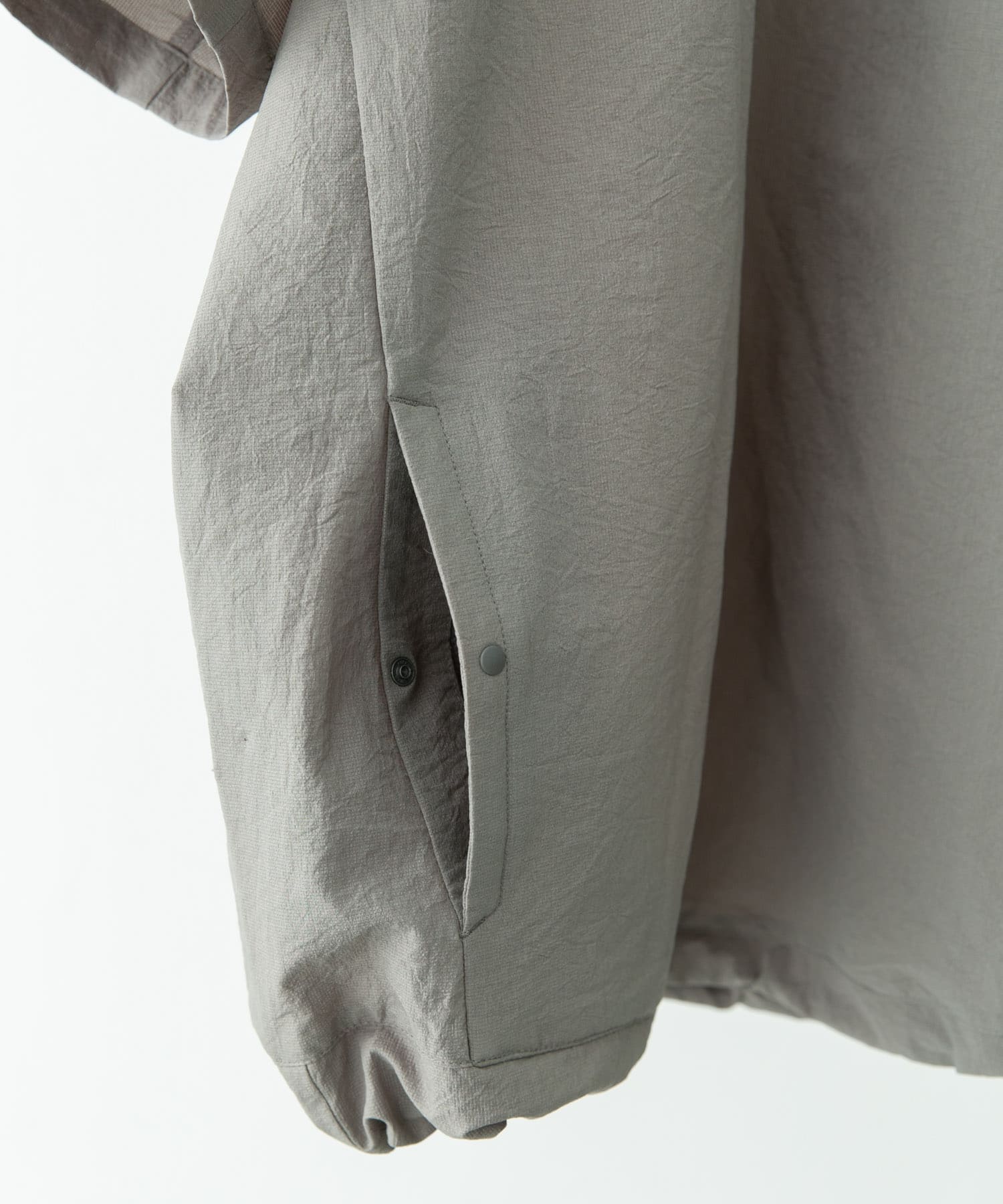 『吸水速乾/軽量』DotAir SHORT-SLEEVE PULLOVER グレー M