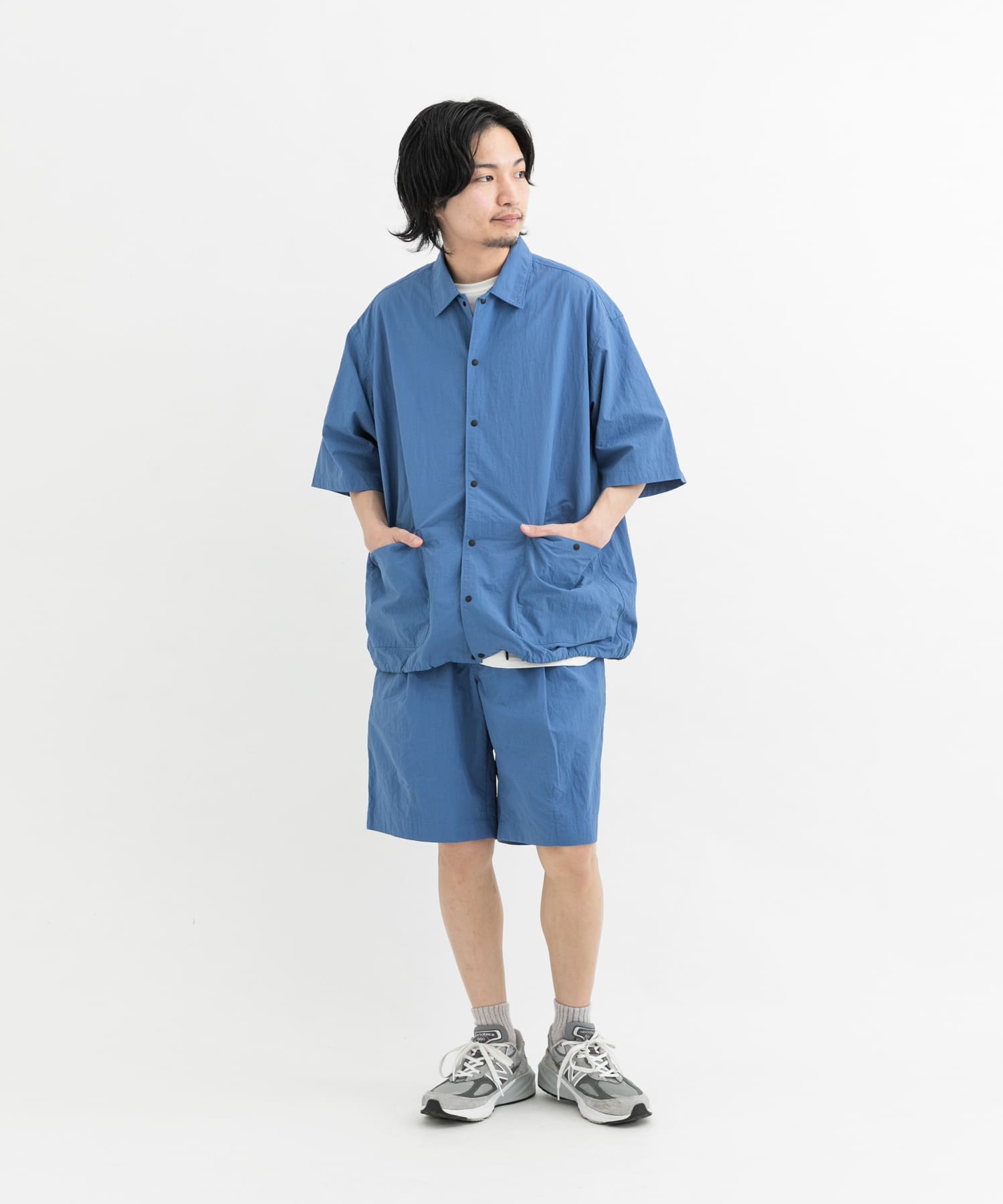 レイクブルー