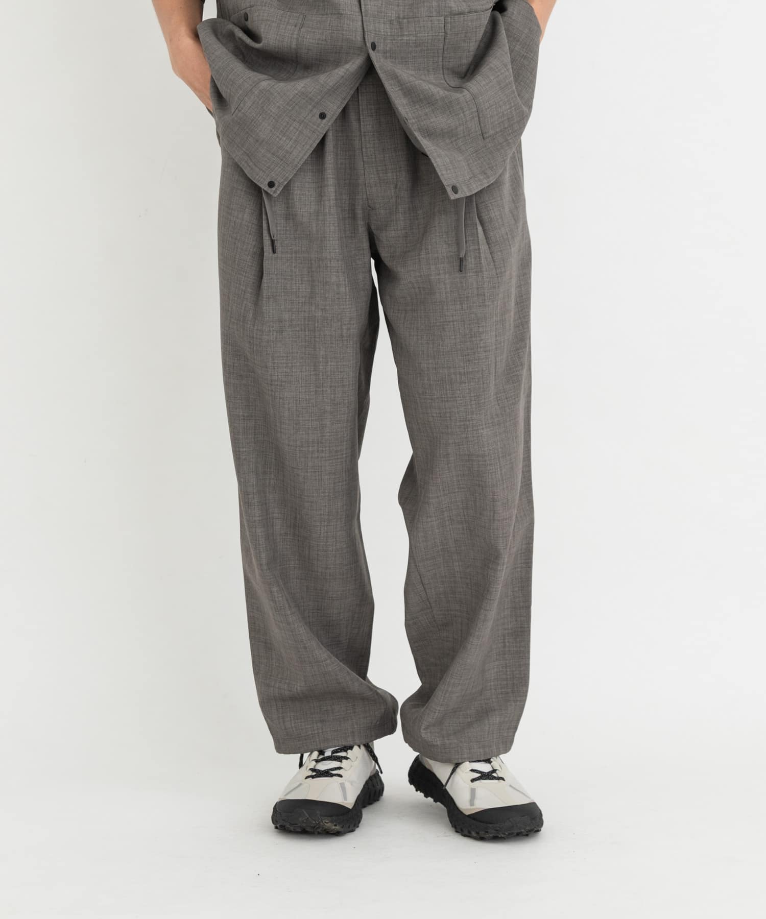 『吸水速乾/UVカット/UR TECH』ハイツイストトラウザー