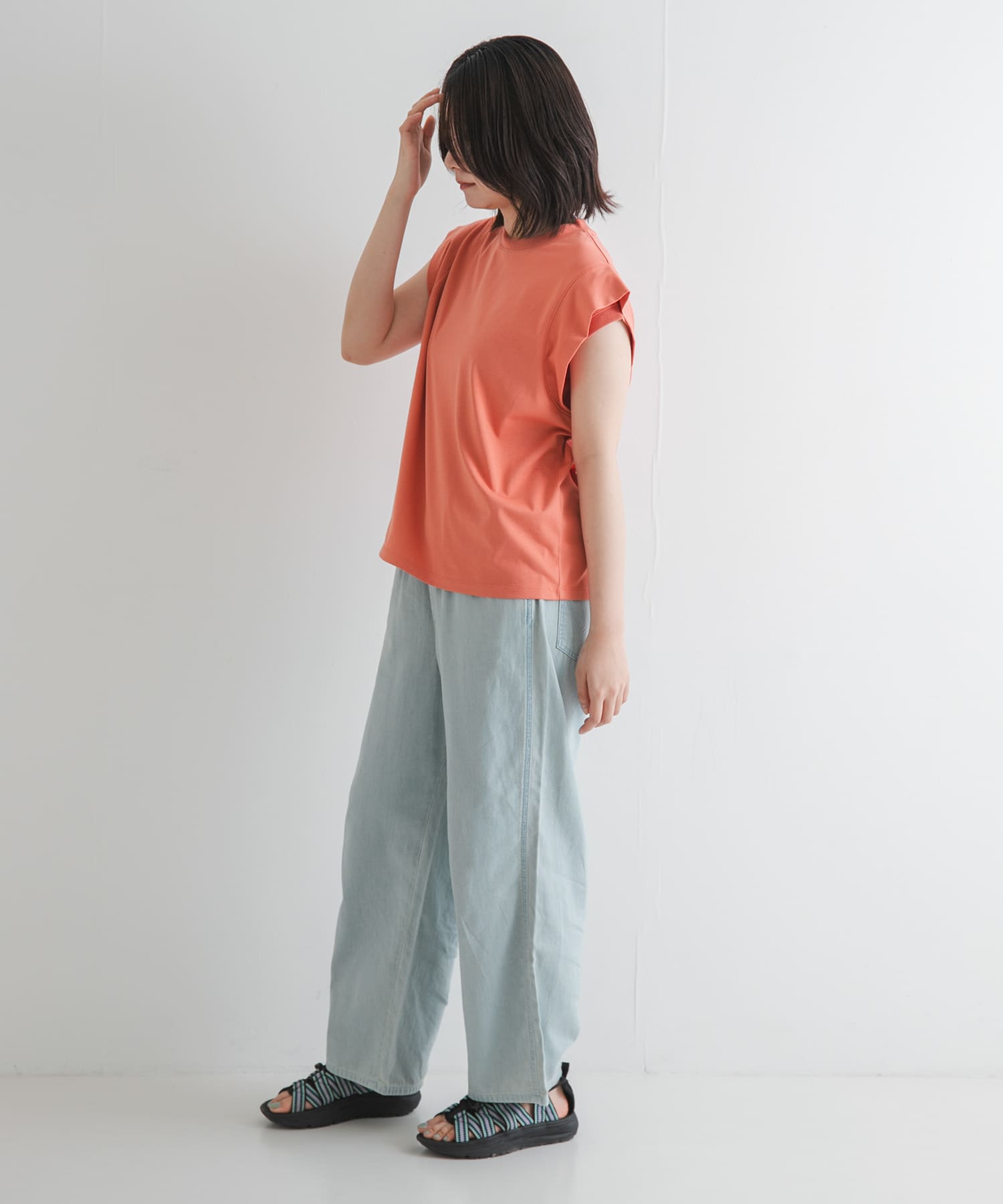 身長：169cm サイズ：one