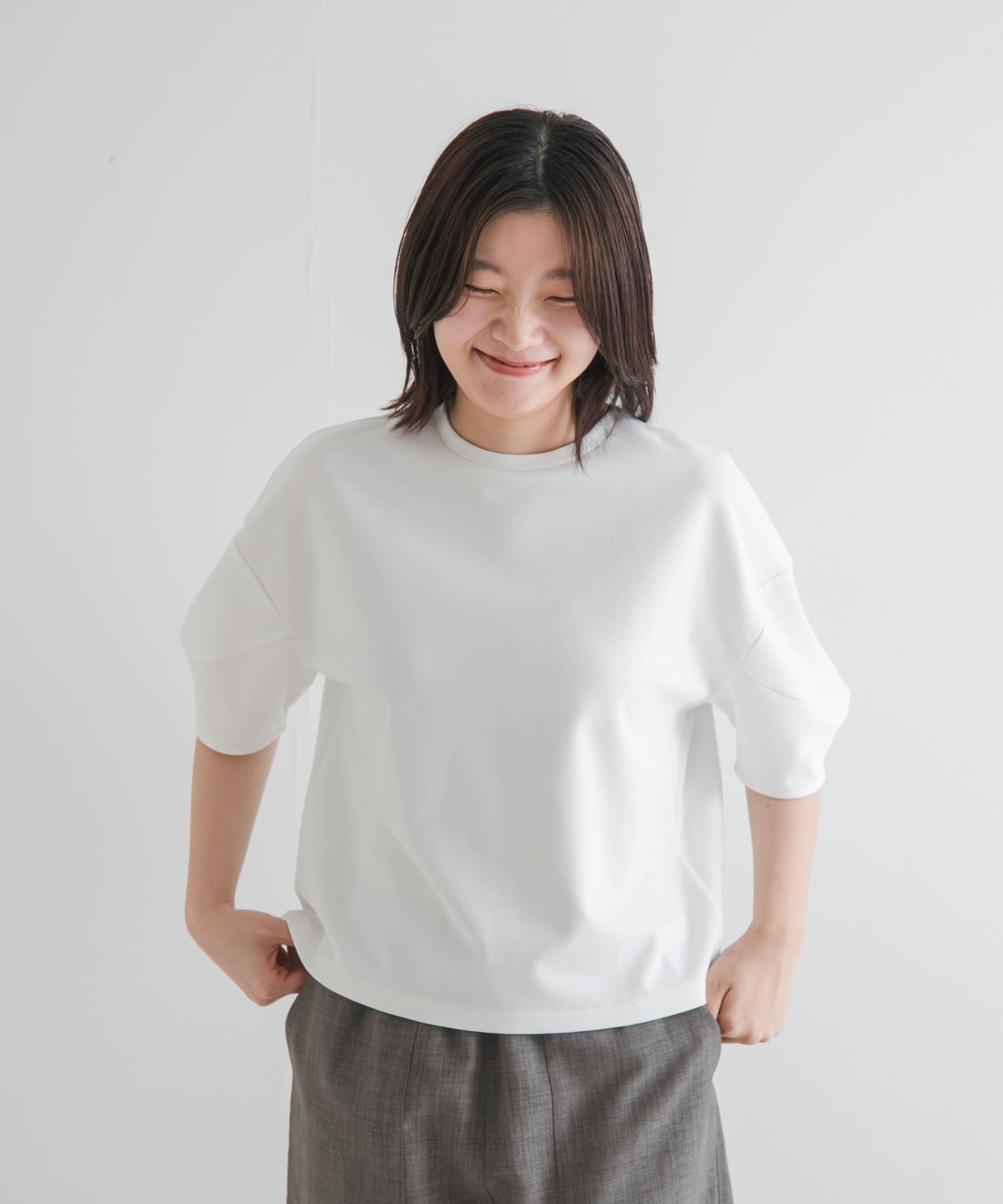 T/CダンボールボリュームスリーブTシャツ