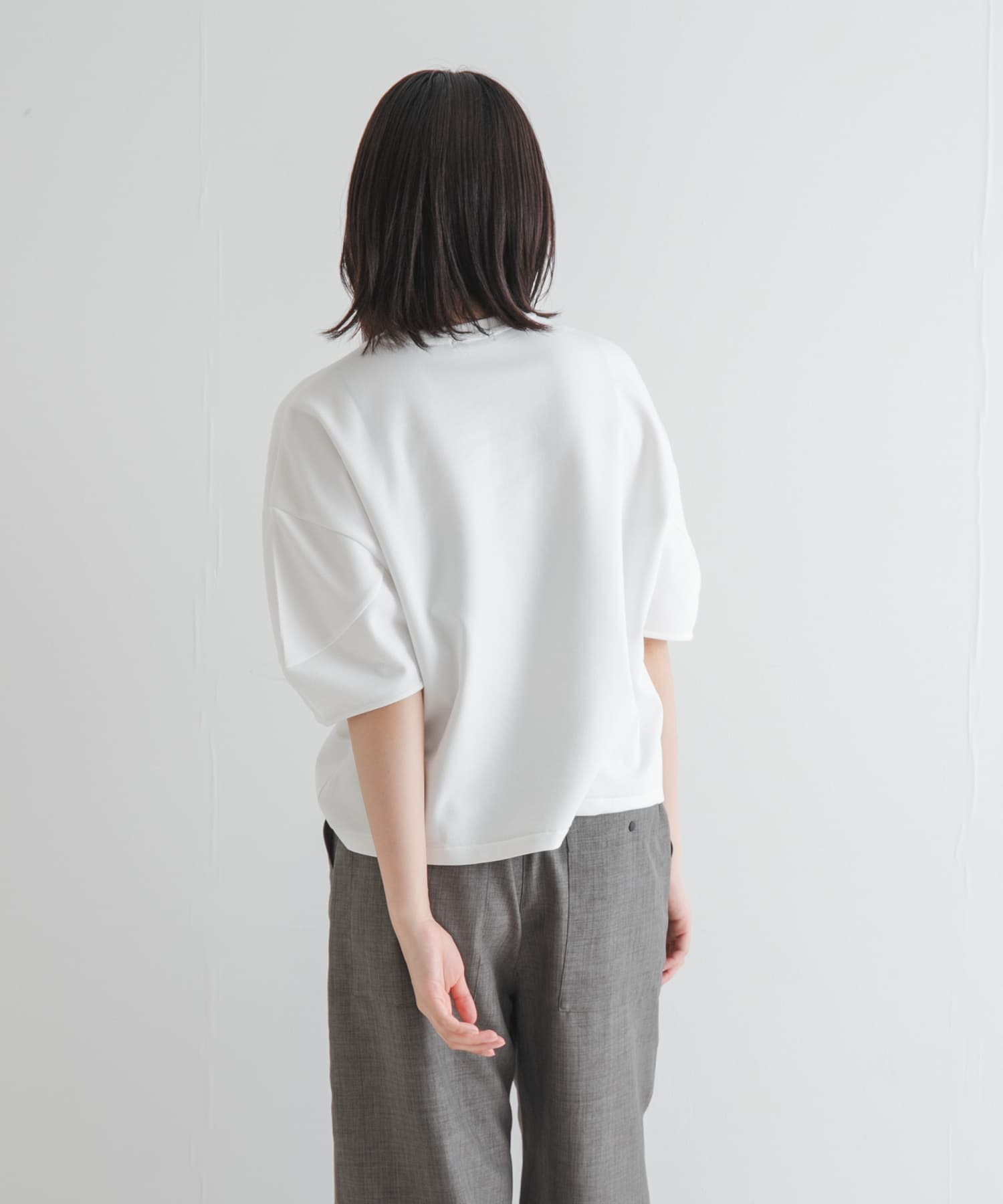 身長：169cm サイズ：one