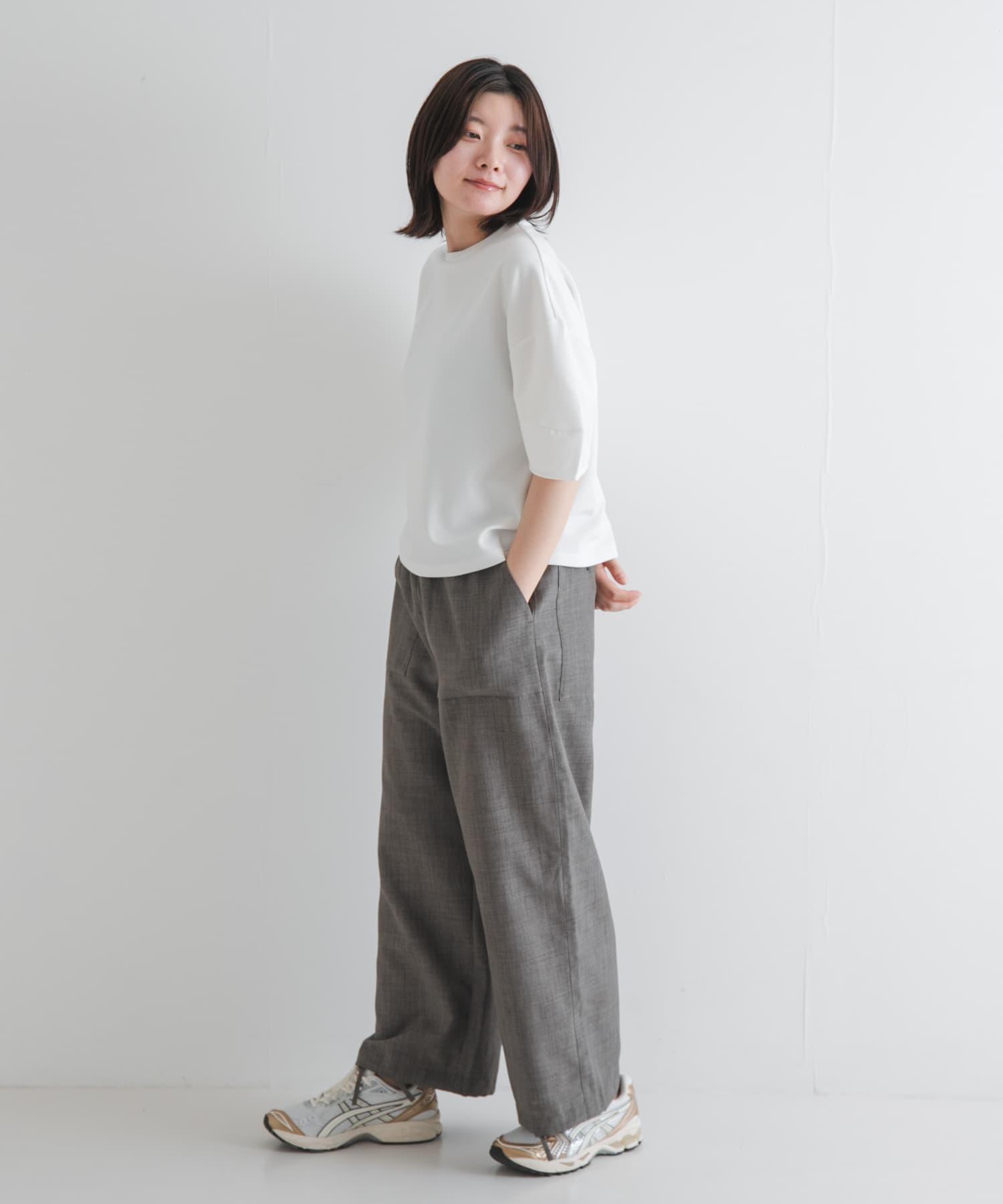身長：169cm サイズ：one