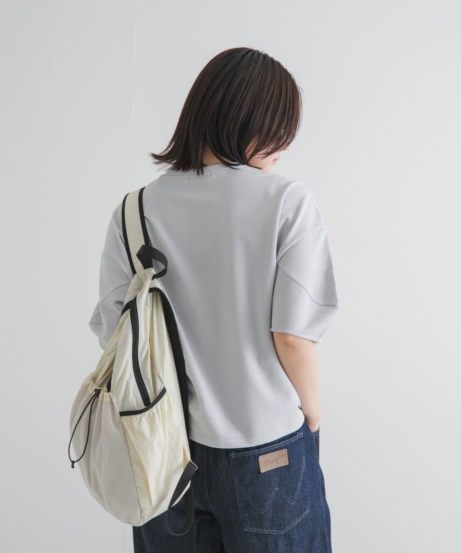 身長：169cm サイズ：one