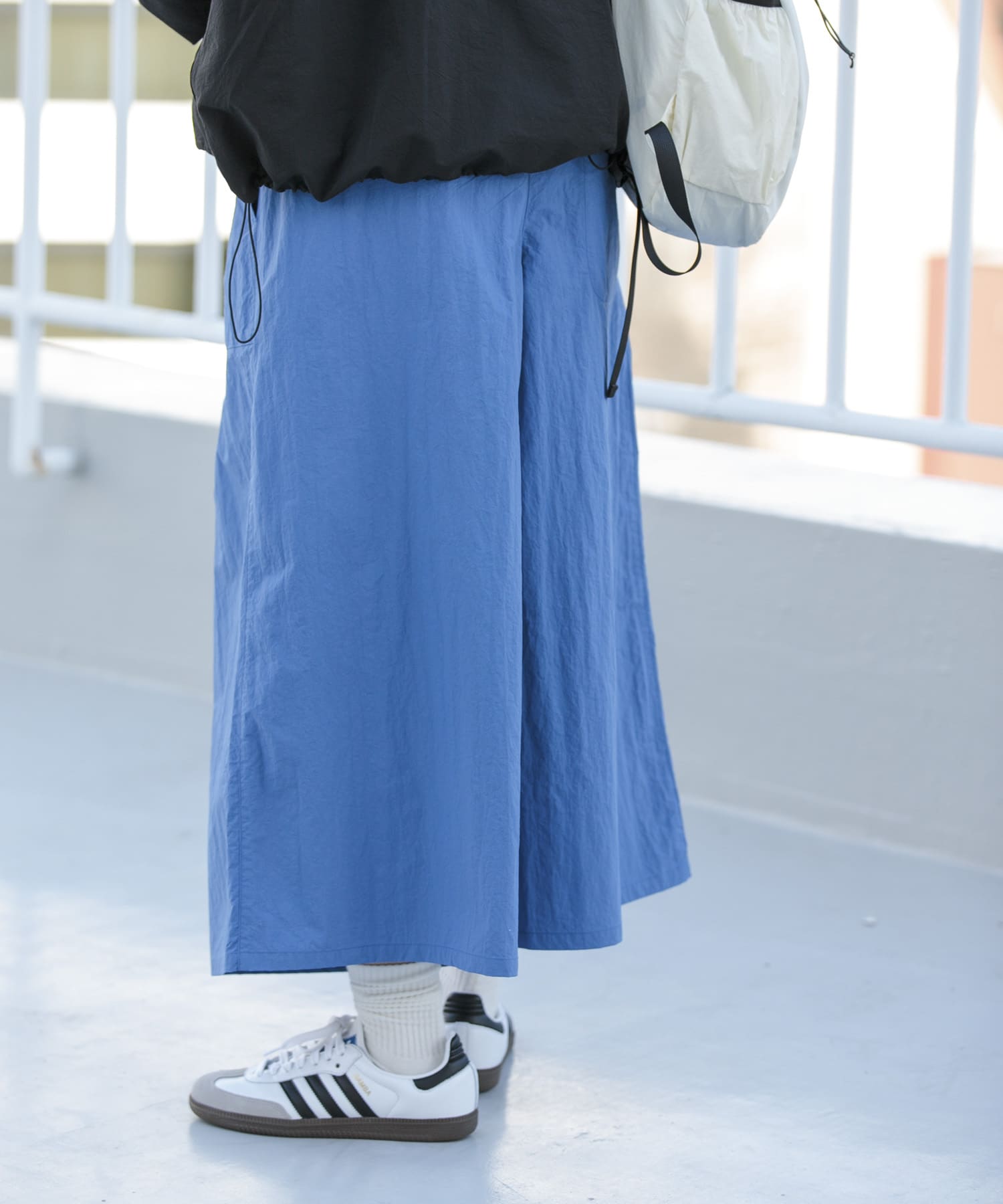 レイクブルー