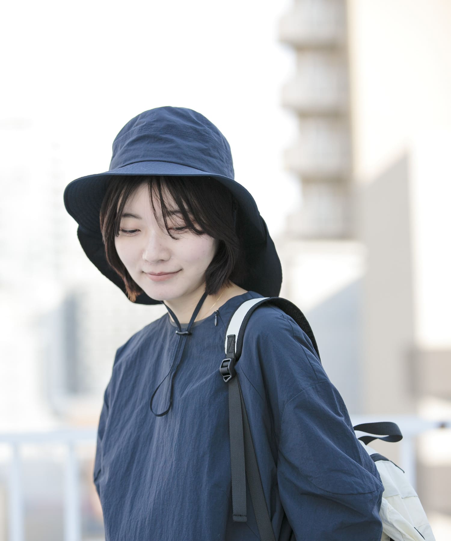 ネイビー