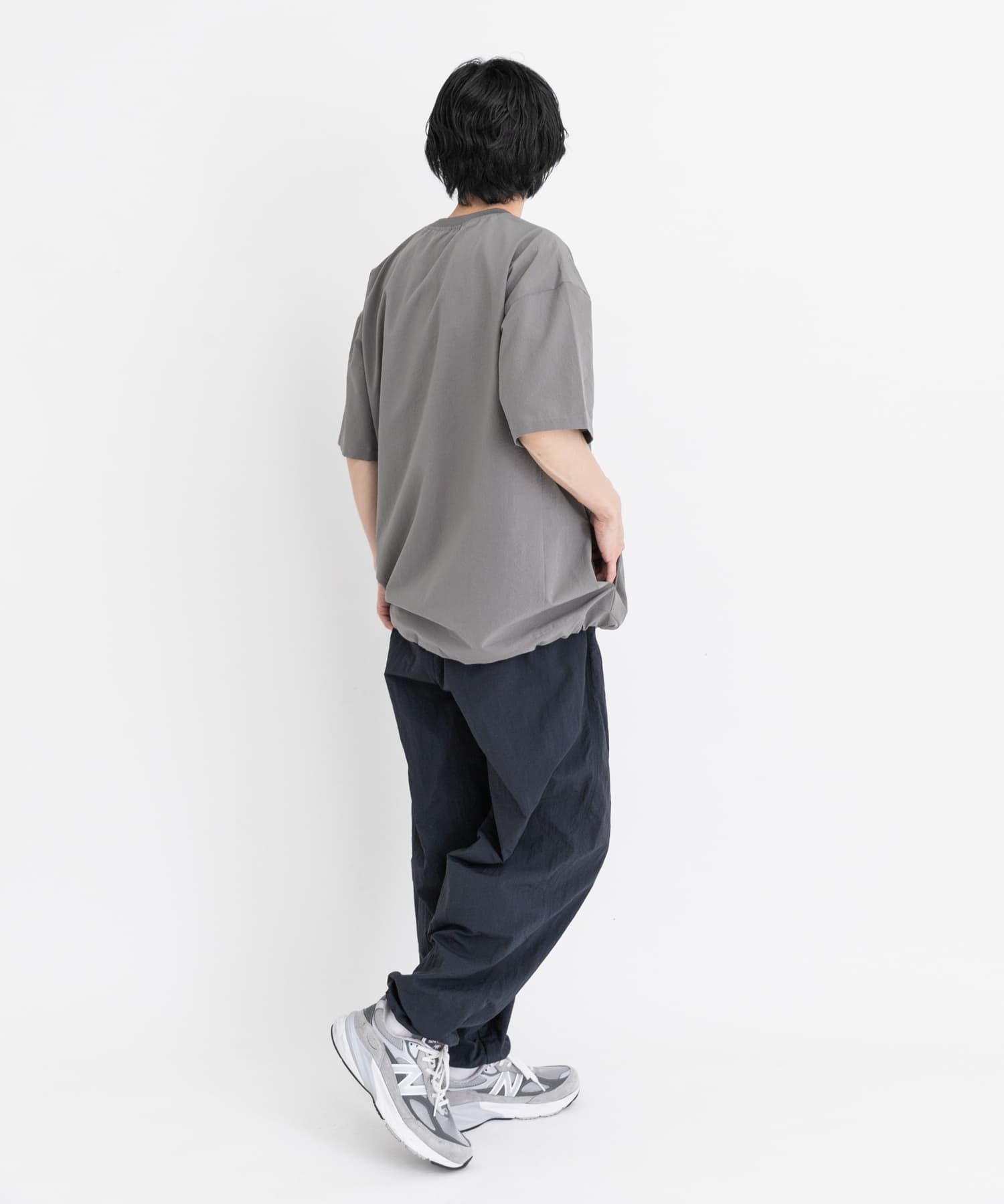 ネイビー