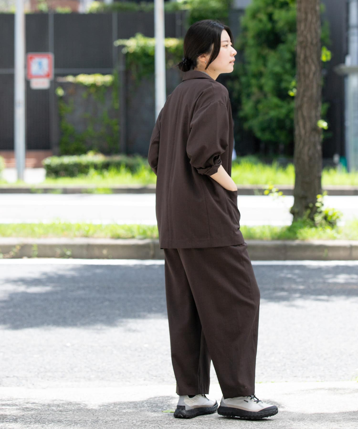 ブラウン