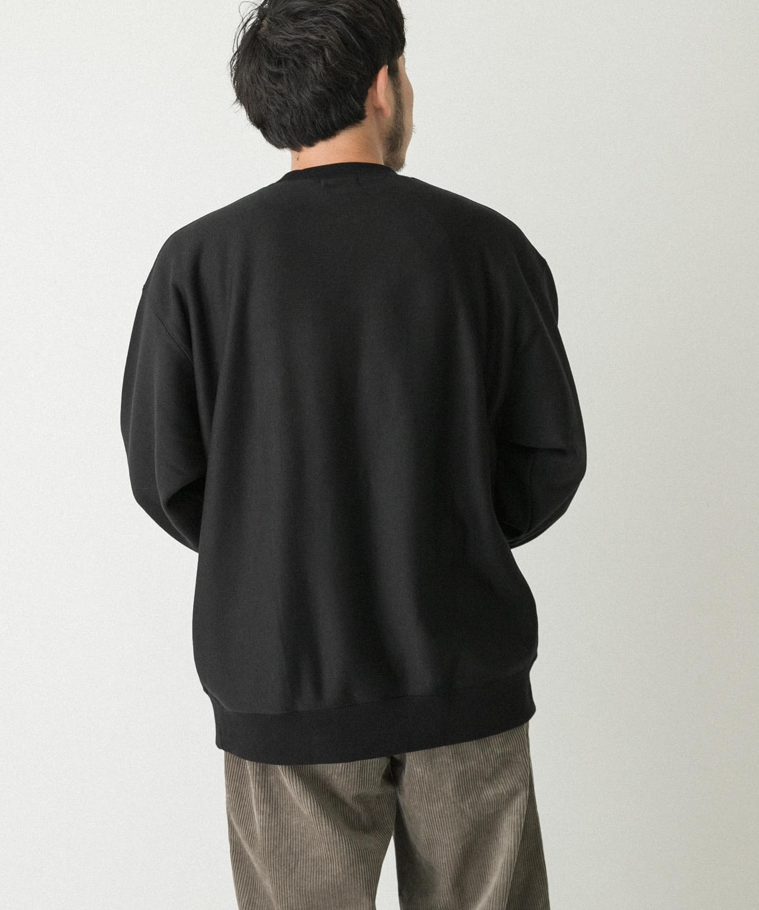 ブラック