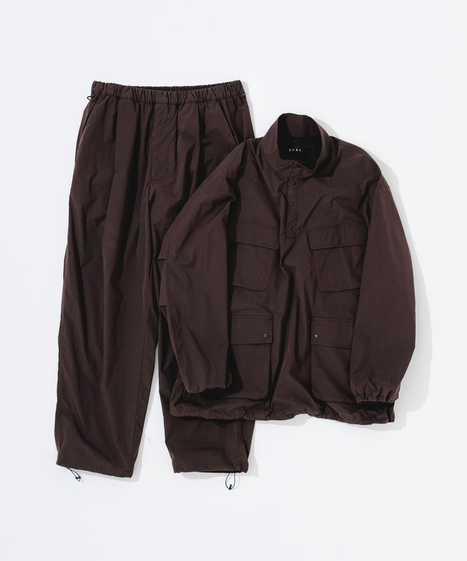 『UR TECH』MoLightプルオーバー ブラウン M