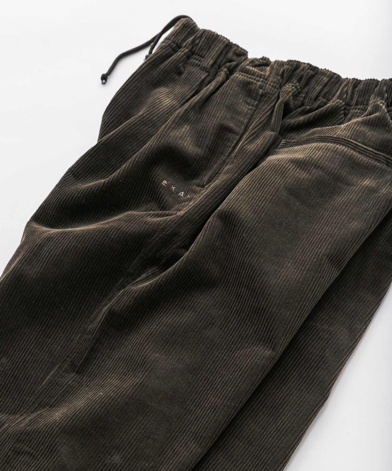 『UR TECH』コーデュロイトラウザー ブラウンカーキ M