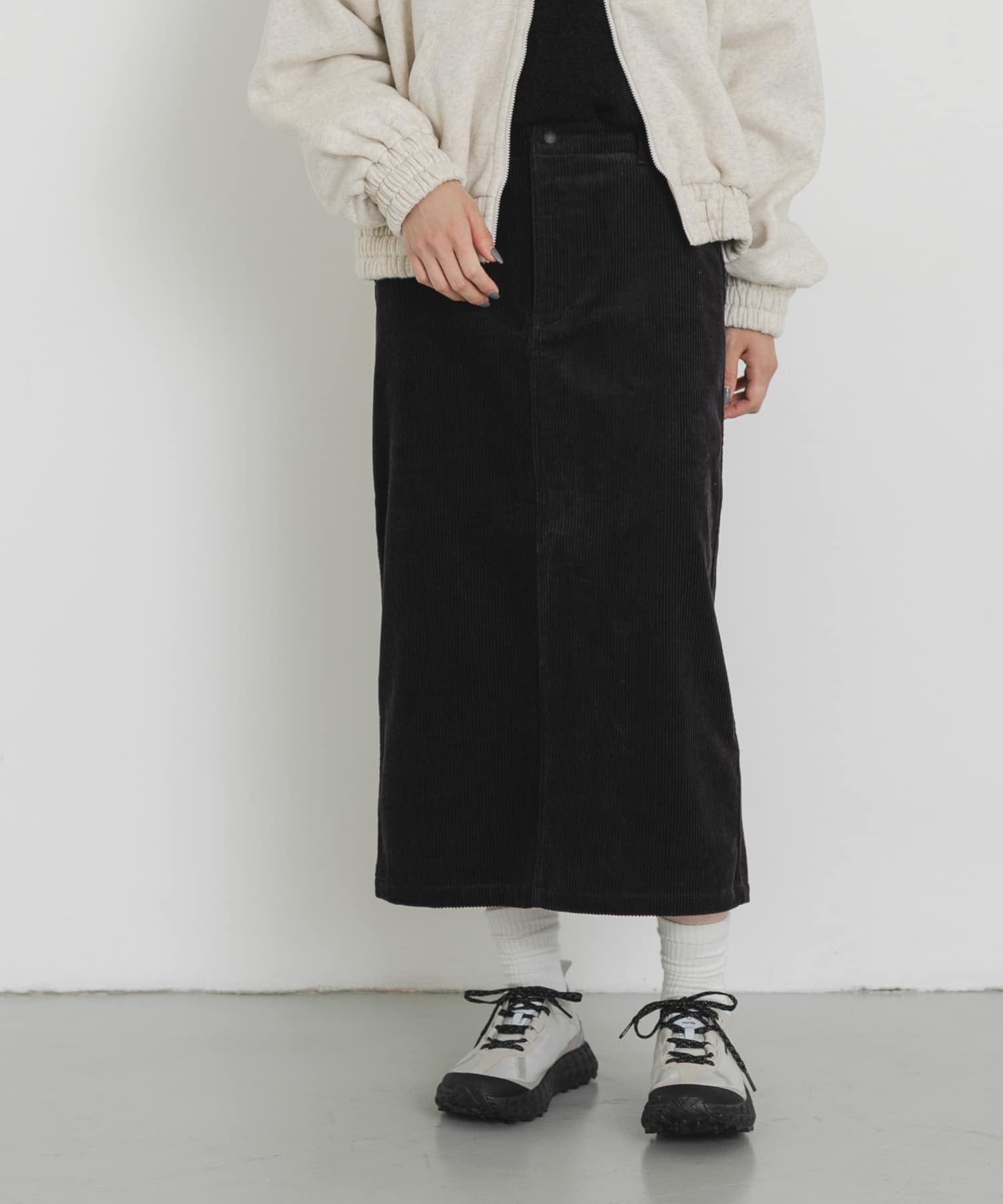 身長：161cm サイズ：one