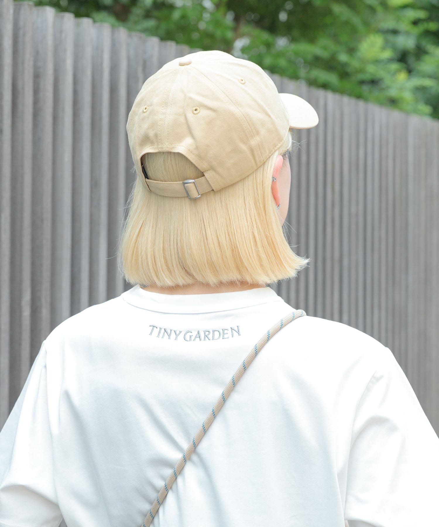WHITE/GRY