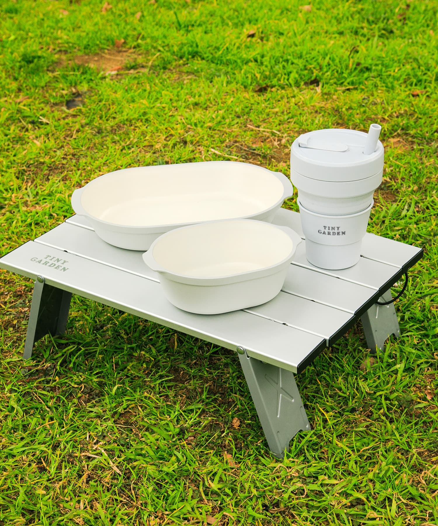 TINY GARDEN PRODUCTS　ピクニックローテーブル SILVER one