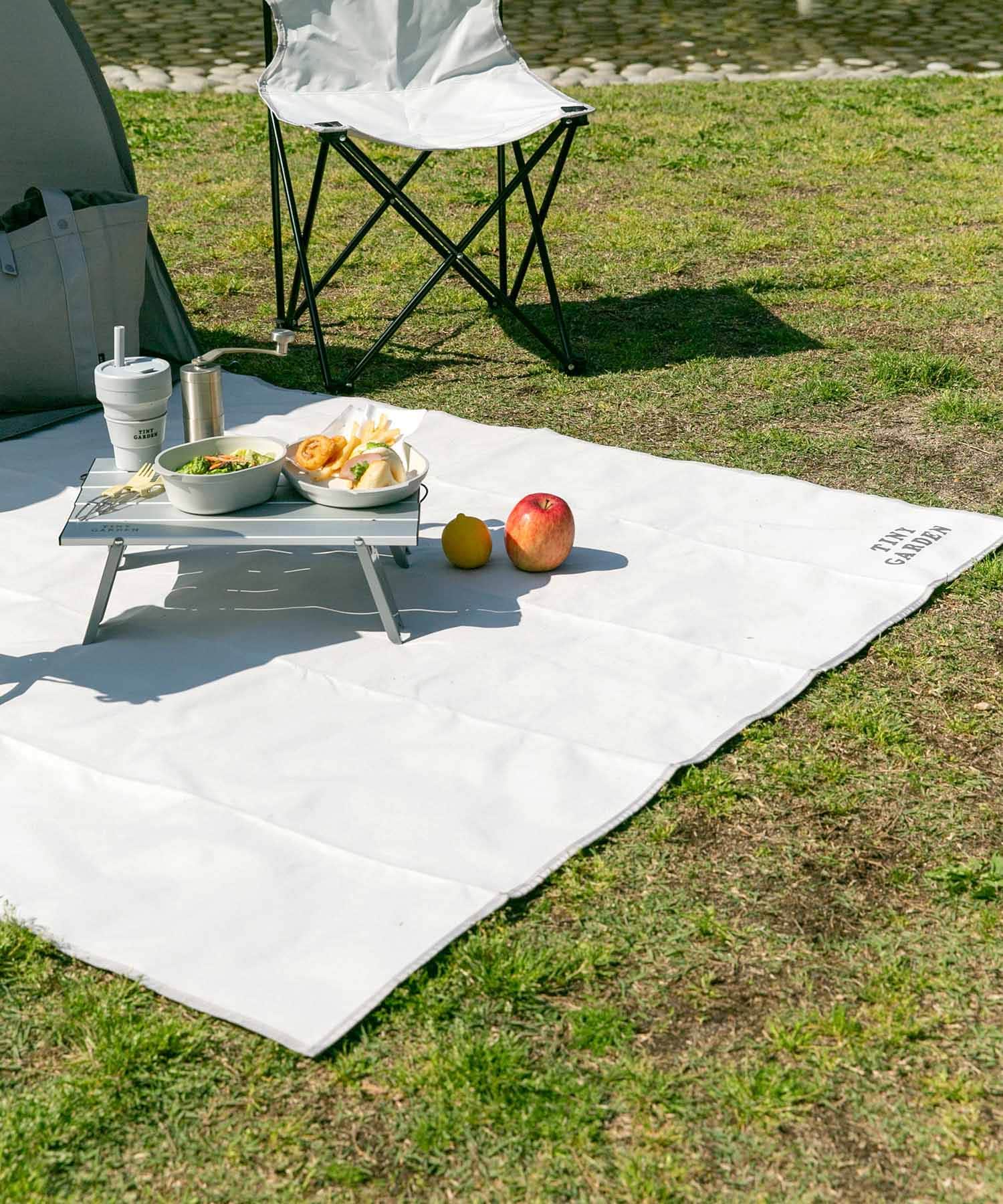 TINY GARDEN PRODUCTS　ピクニックグランドシート GRAY one