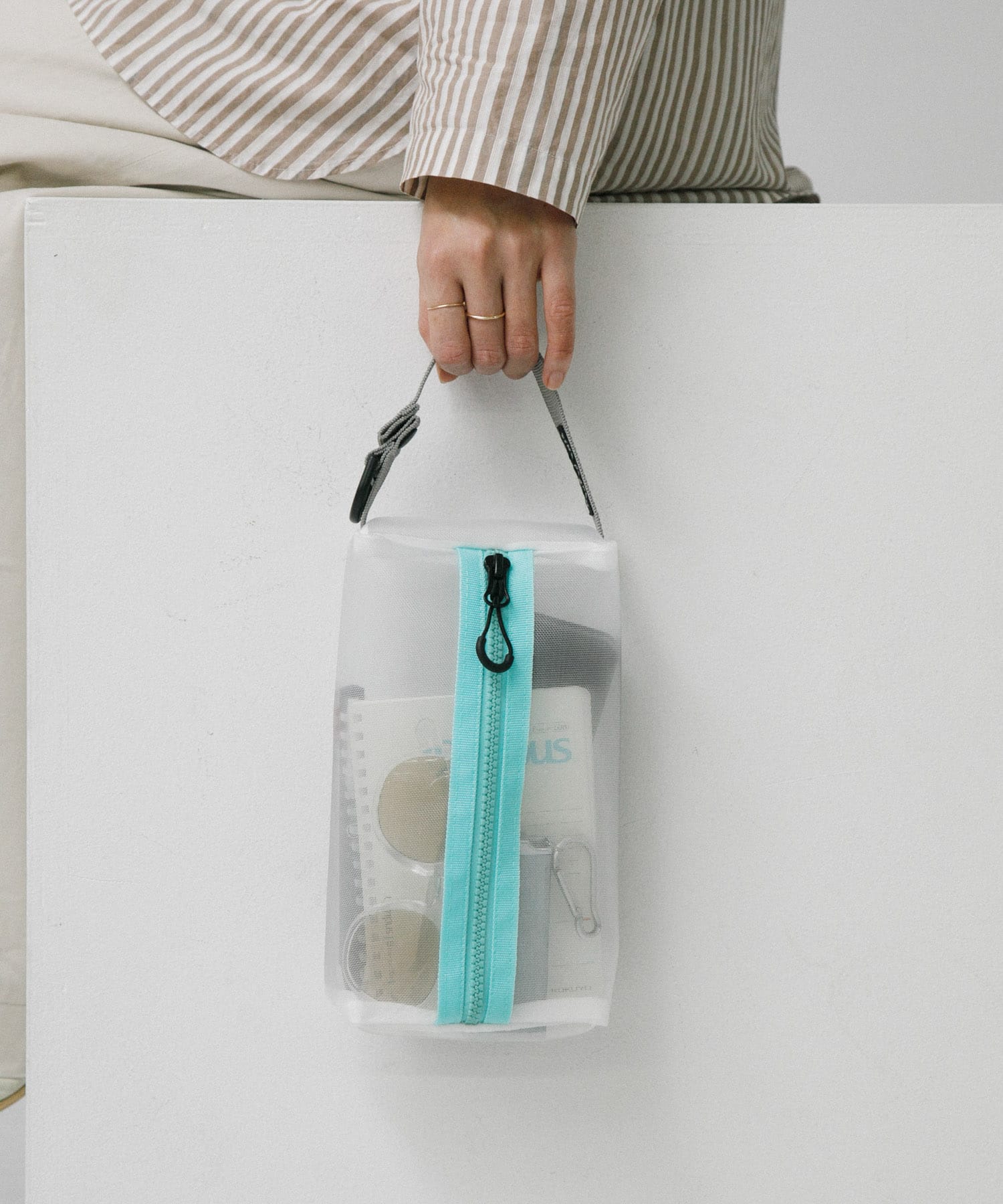 TINY GARDEN PRODUCTS　マルチユースメッシュポーチ ロング WHITE one