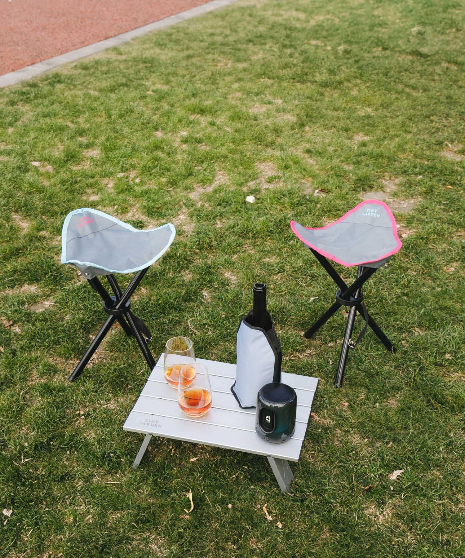 TINY GARDEN PRODUCTS　ピクニックトライアングルチェア GY×LBL FREE