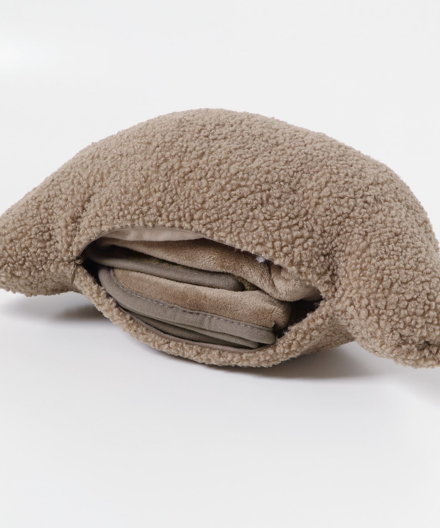 TINY GARDEN PRODUCTS　アクティブクッションブランケット MOUNTAIN one