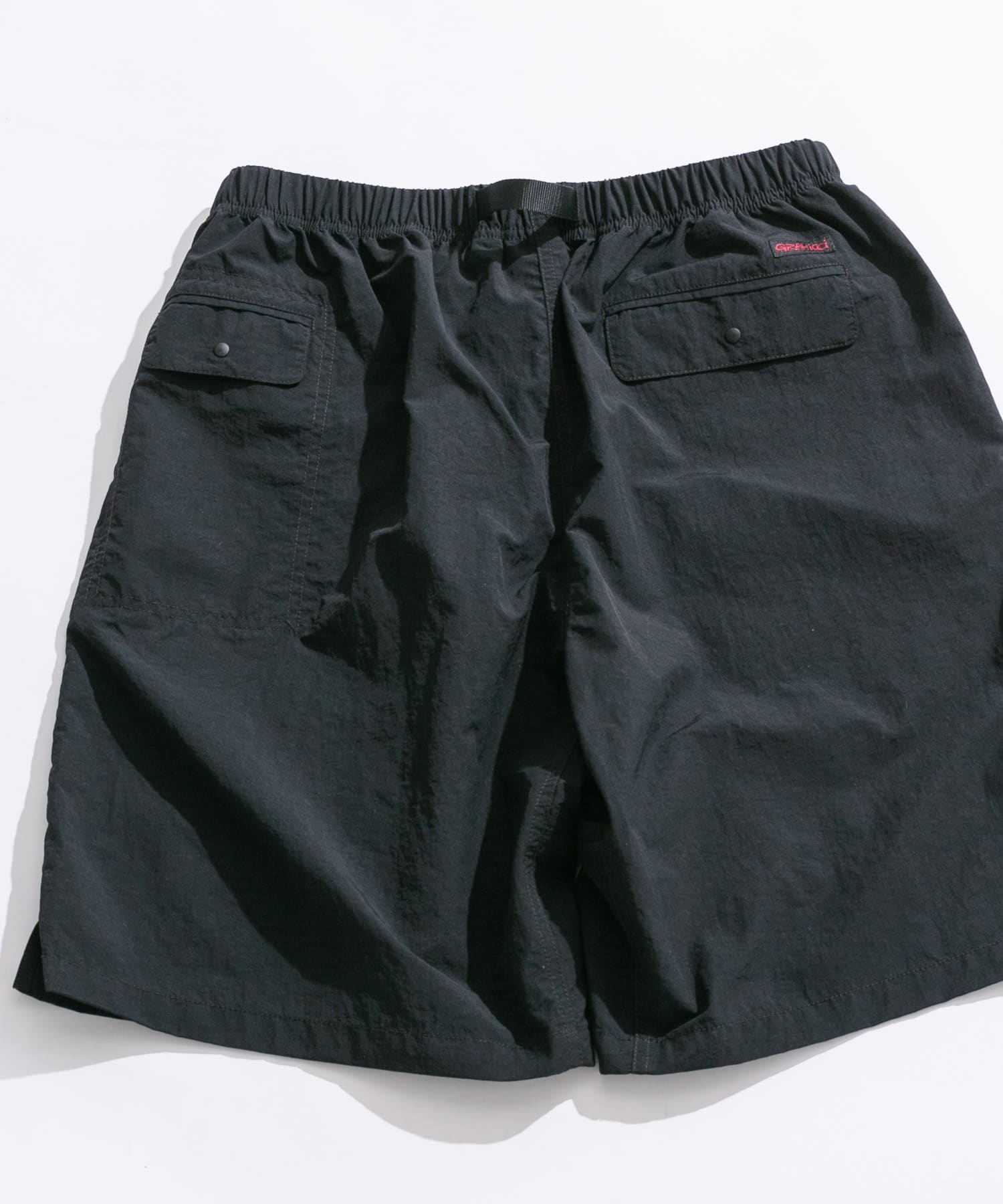 『撥水 / 別注』Gramicci　アクティブナイロンショーツ BLACK L