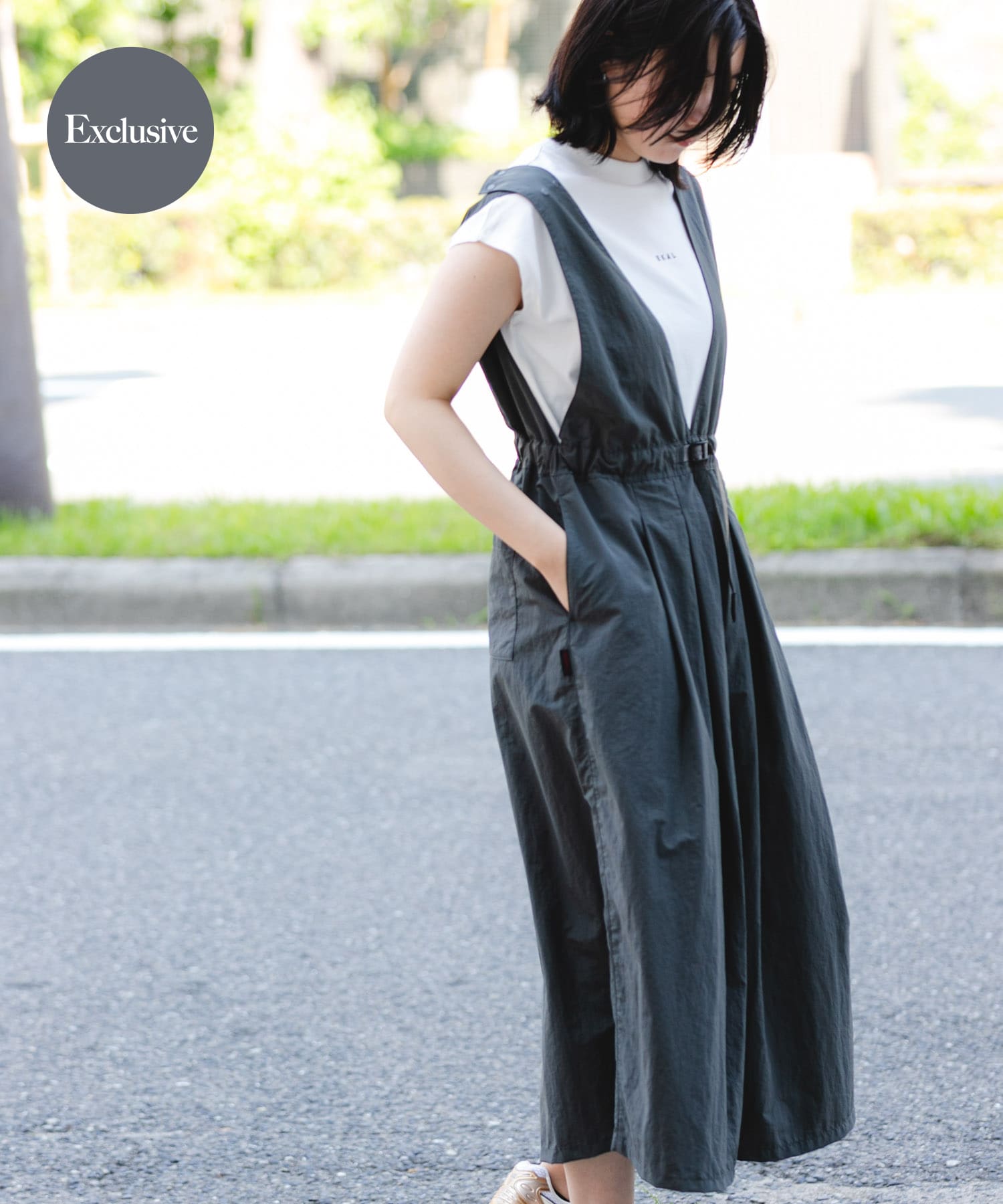 新品タグ付EKAL別注GRAMICCIアクティブナイロンサロペットMブラック 別注』『撥水/2WAY仕様』Gramicci アクティブナイロンサロペット(one