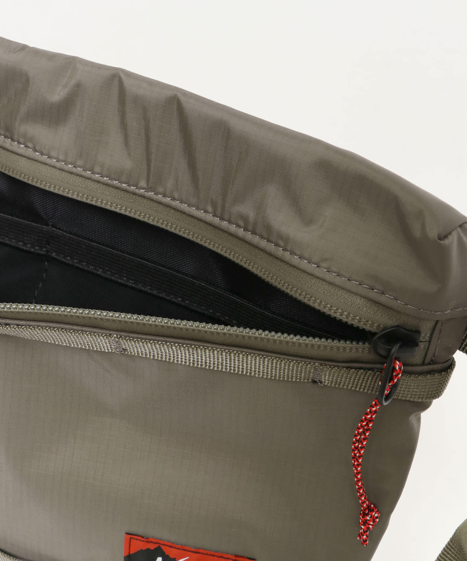 NANGA　オーロラテックスサコッシュ M.GRY one